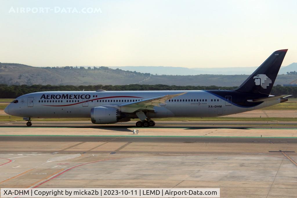 XA-DHM, 2022 Boeing 787-9 Dreamliner C/N 65103, Taxiing
