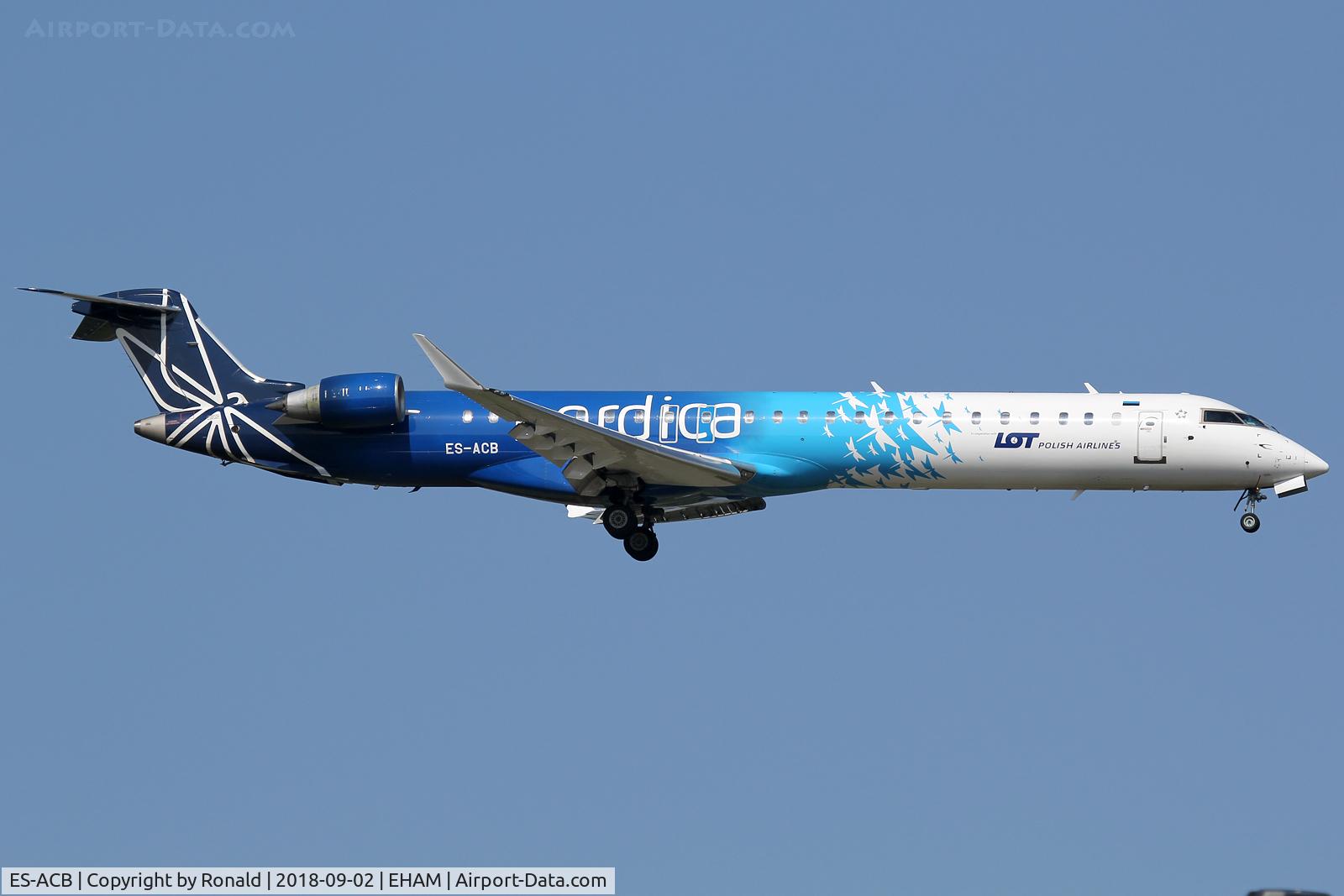 ES-ACB, 2010 Bombardier CRJ-900ER (CL-600-2D24) C/N 15261, at spl
