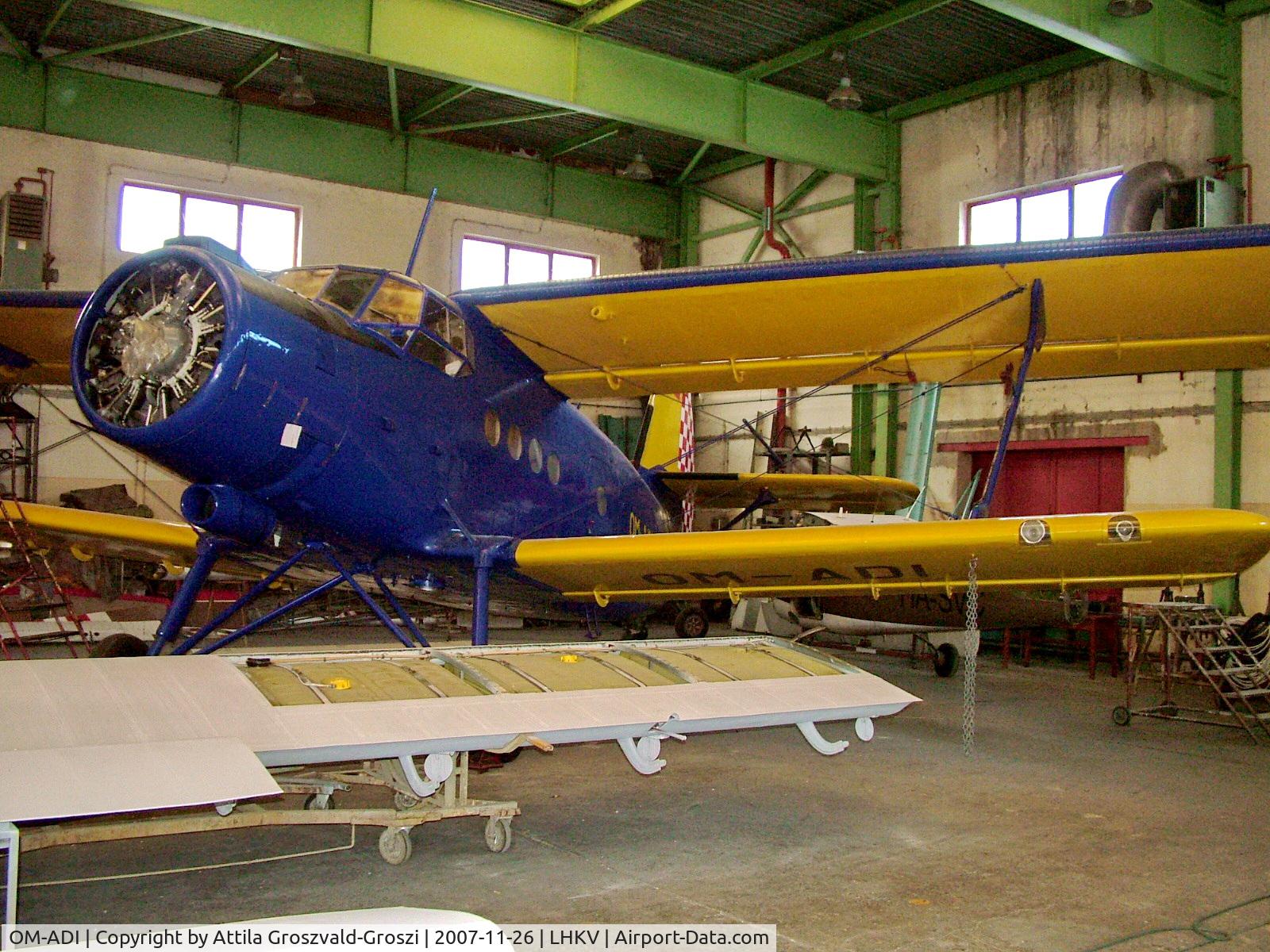 OM-ADI, 1979 PZL-Mielec An-2R C/N 1G186-35, LHKV - Kaposújlak Airport, Hungary