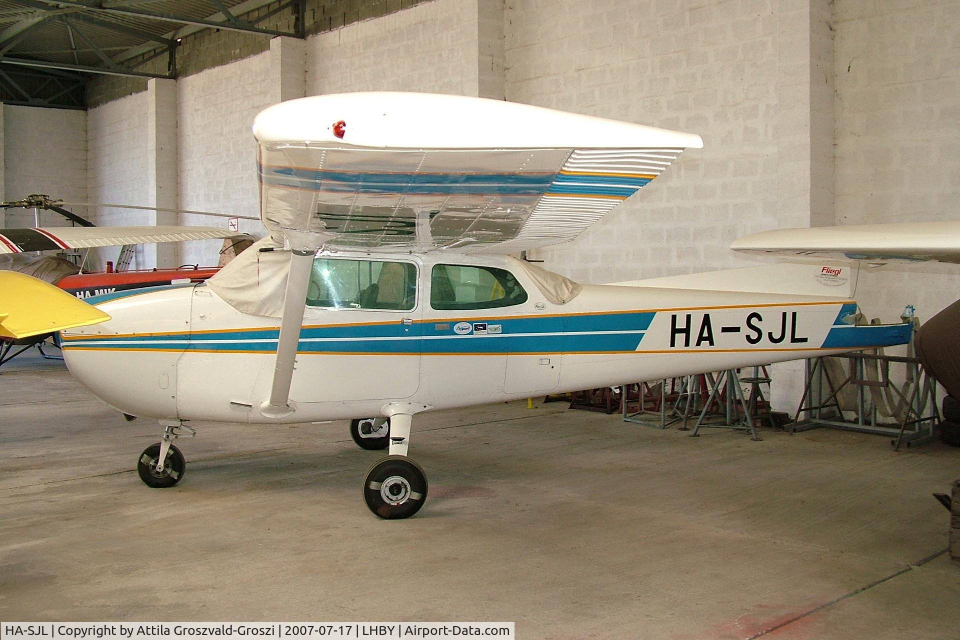HA-SJL, 1975 Cessna 172M C/N 17265068, LHBY - Böny Airport, Hungary