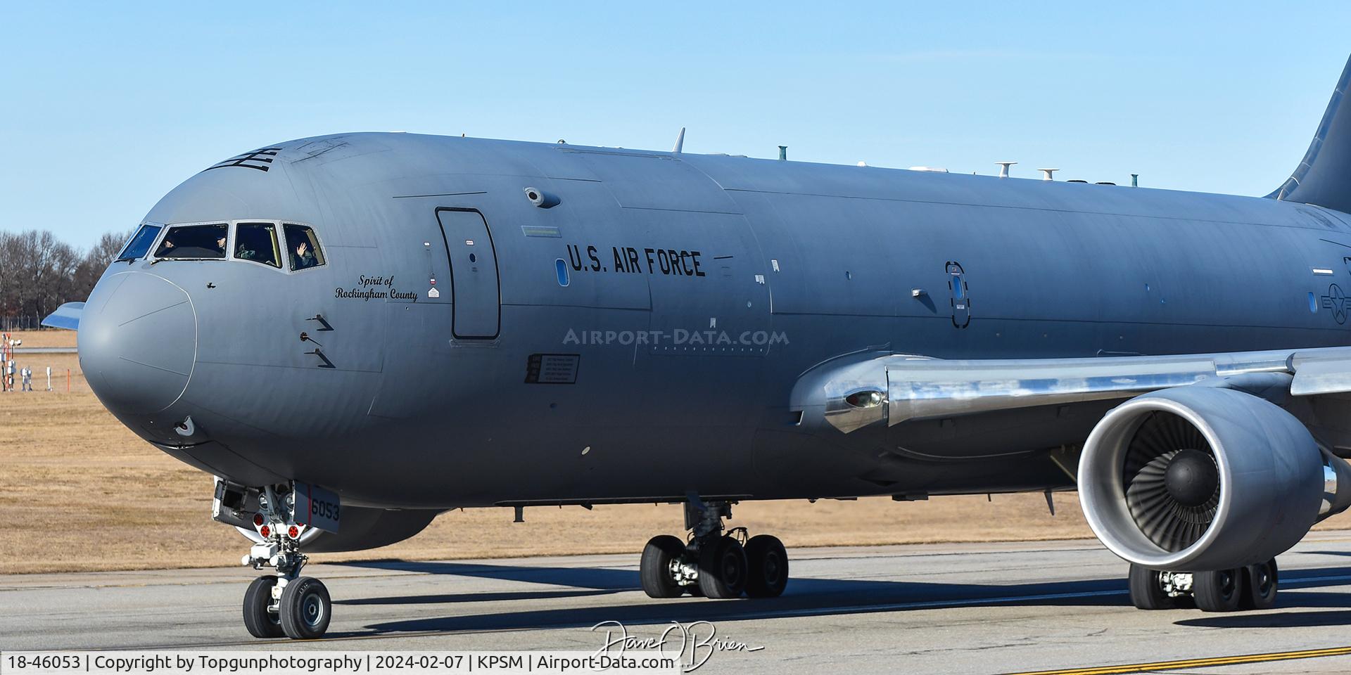 18-46053, 2020 Boeing KC-46A Pegasus C/N 41873, PACK81 taxiing up to RW34 with boomer waving