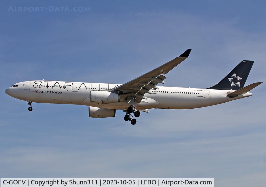 C-GOFV, 2013 Airbus A330-343X C/N 1447, Landing rwy 32R in Star Alliance c/s...