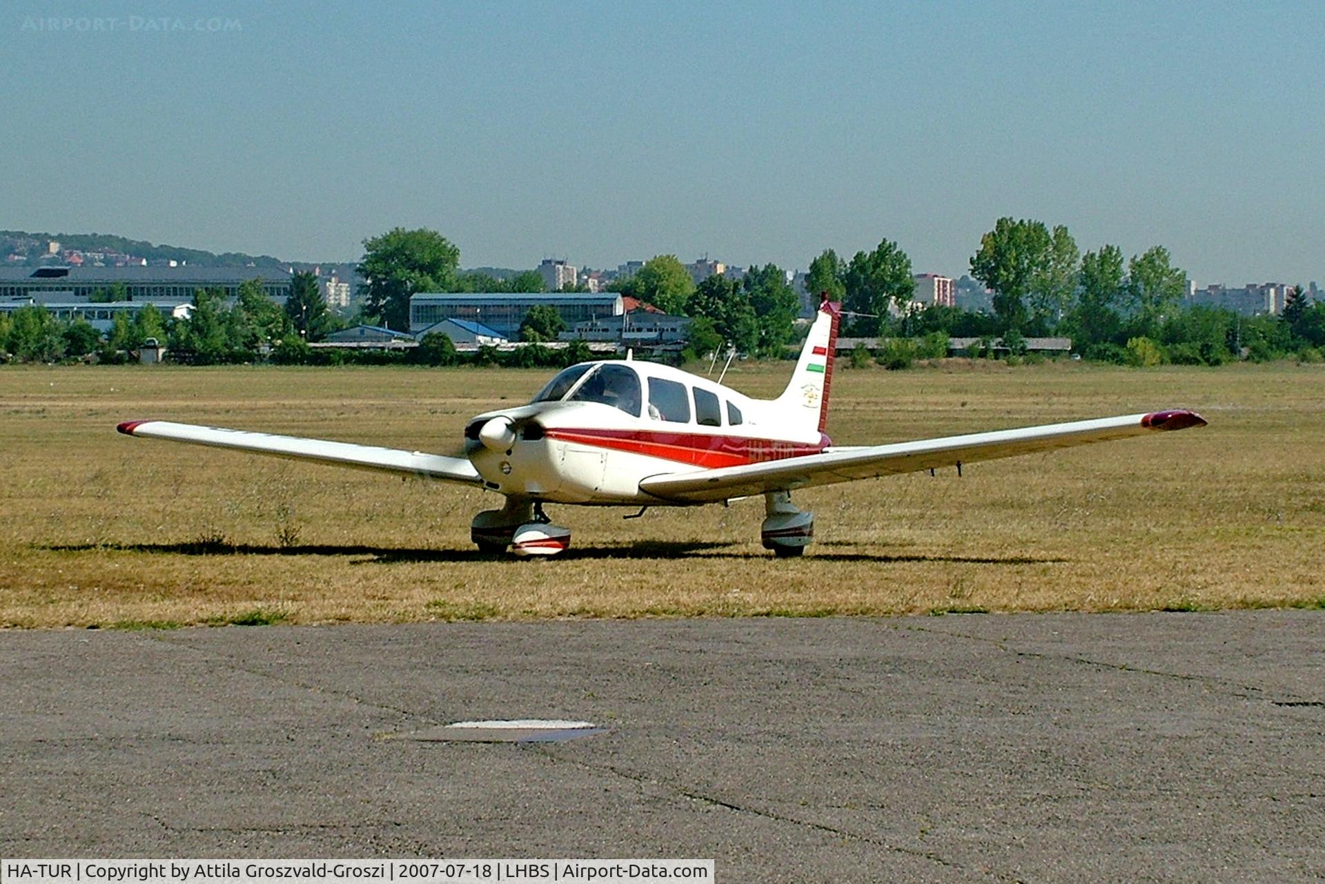 HA-TUR, Piper PA-28-161 C/N 287816189, LHBS - Budaörs Airport, Hungary