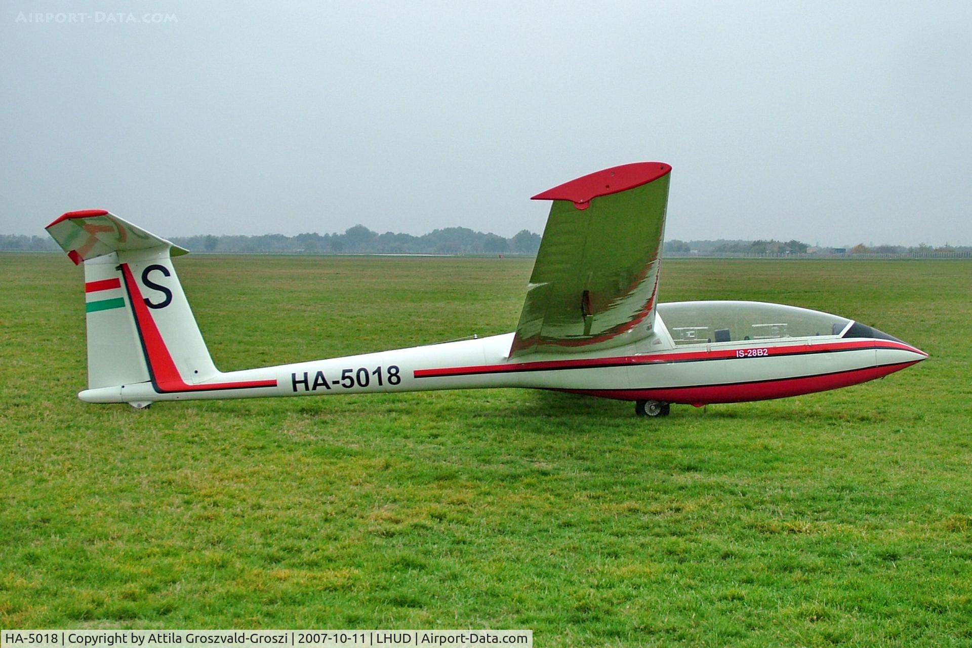 HA-5018, 1981 ICA-Brasov IS-28B2 C/N 331, LHUD - Szeged Airport, Hungary