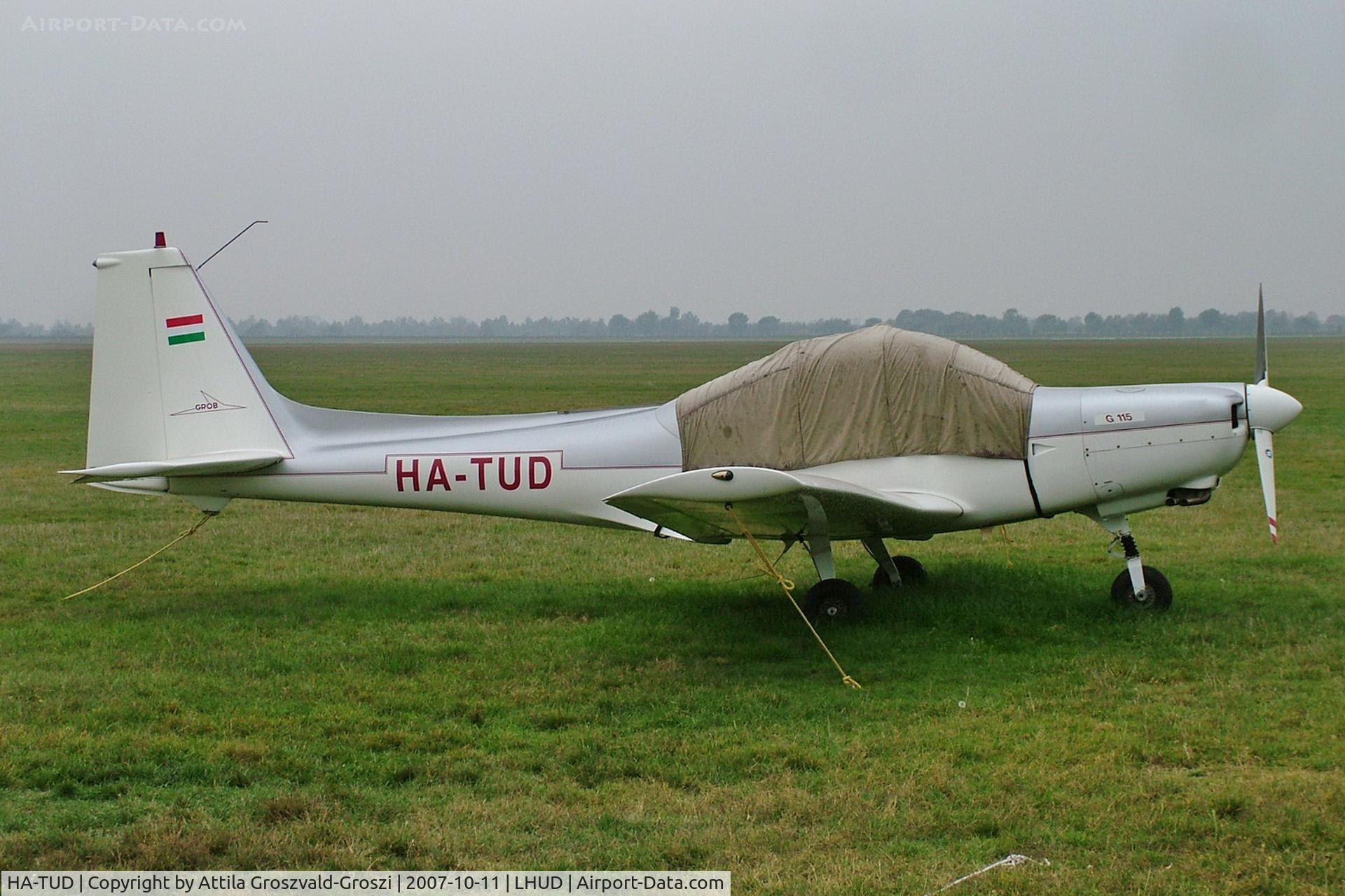HA-TUD, 1988 Grob G-115 C/N 8065, LHUD - Szeged Airport, Hungary