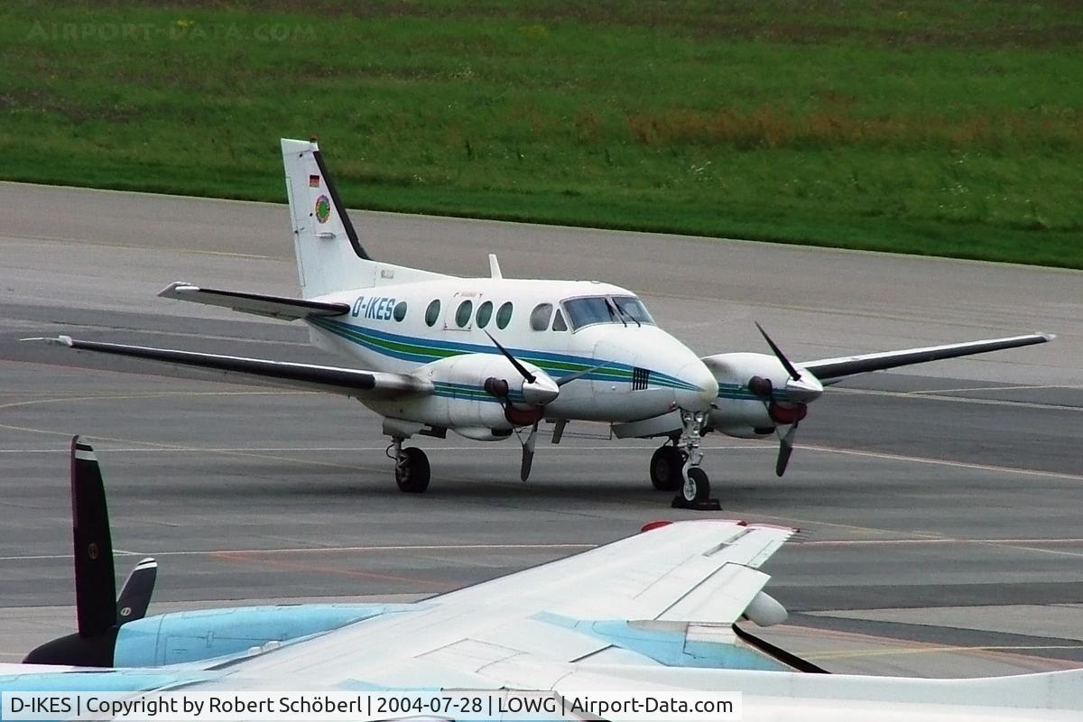 D-IKES, 1981 Beech C90 King Air C/N LJ-942, D-IKES @ LOWG 2004