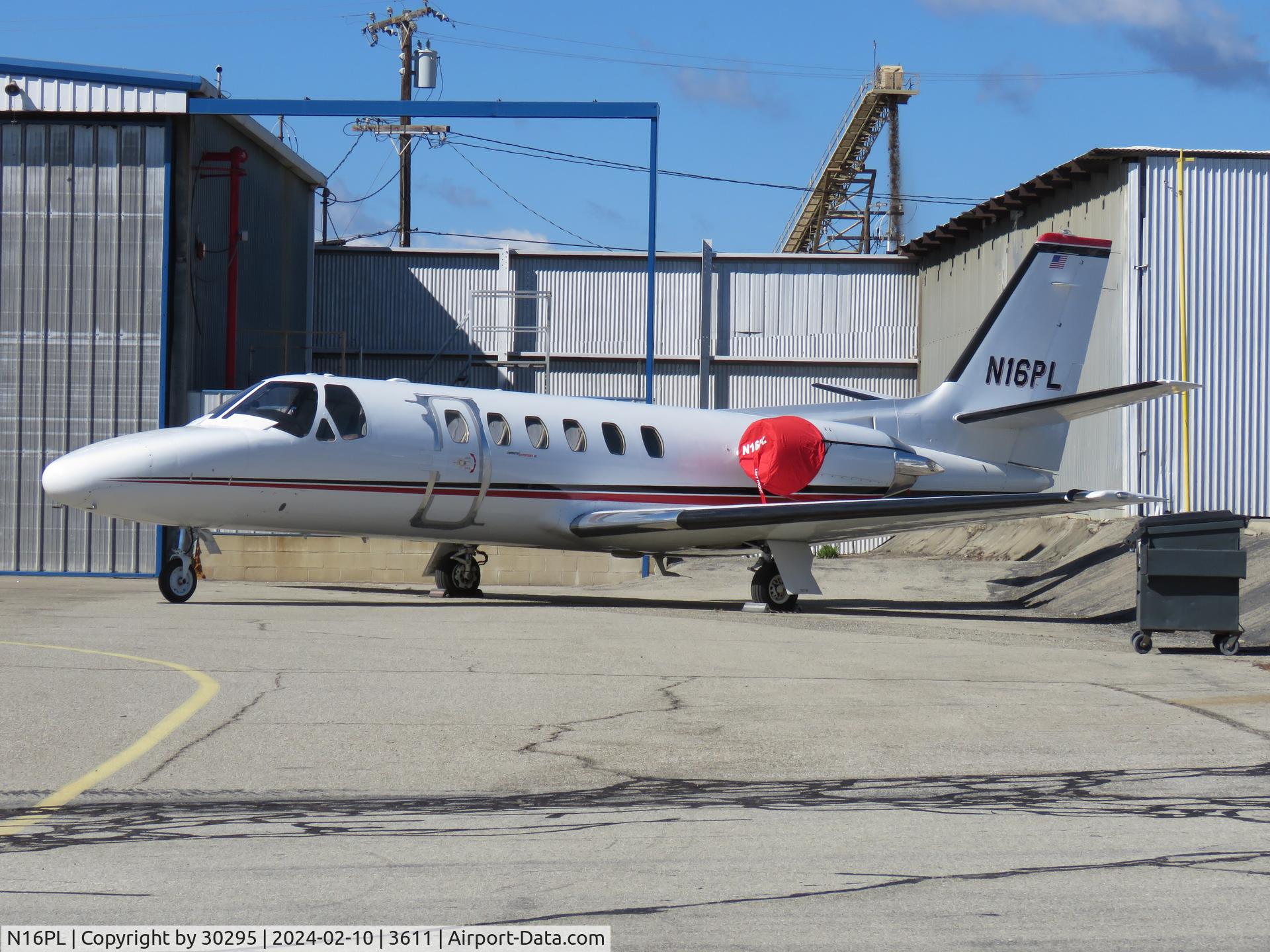 N16PL, 1981 Cessna 550 C/N 550-0265, Parked