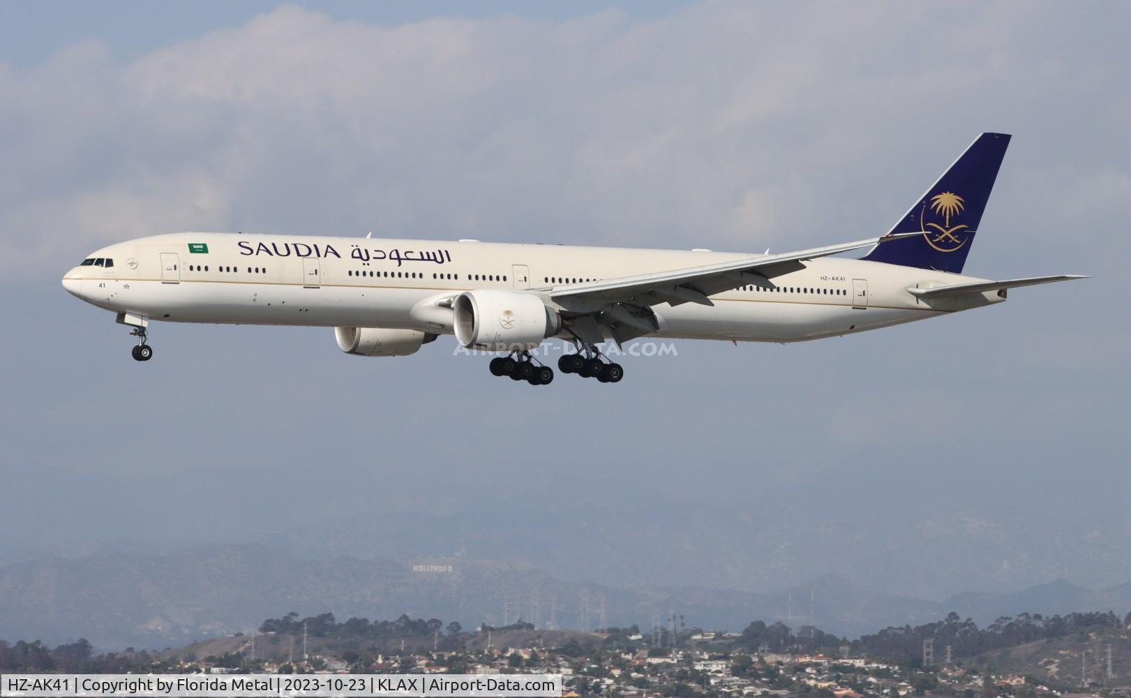 HZ-AK41, 2017 Boeing 777-368/ER C/N 62761, SVA 773 zx JED-LAX