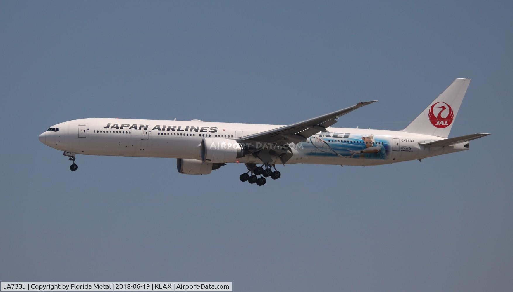 JA733J, 2005 Boeing 777-346/ER C/N 32432, JAL 773 zx