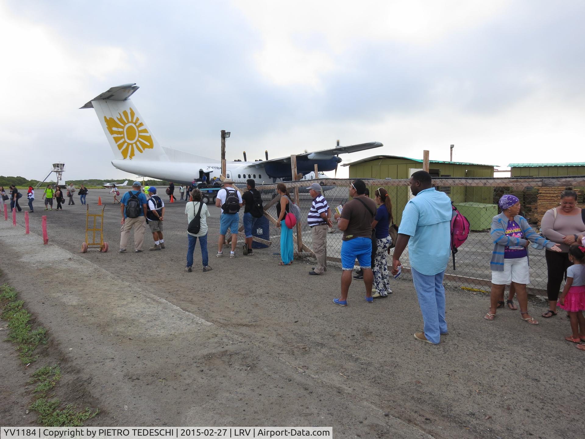 YV1184, 1980 De Havilland Canada DHC-7-102 Dash 7 C/N 30, Landed in Los Roques and waiting for luggages.