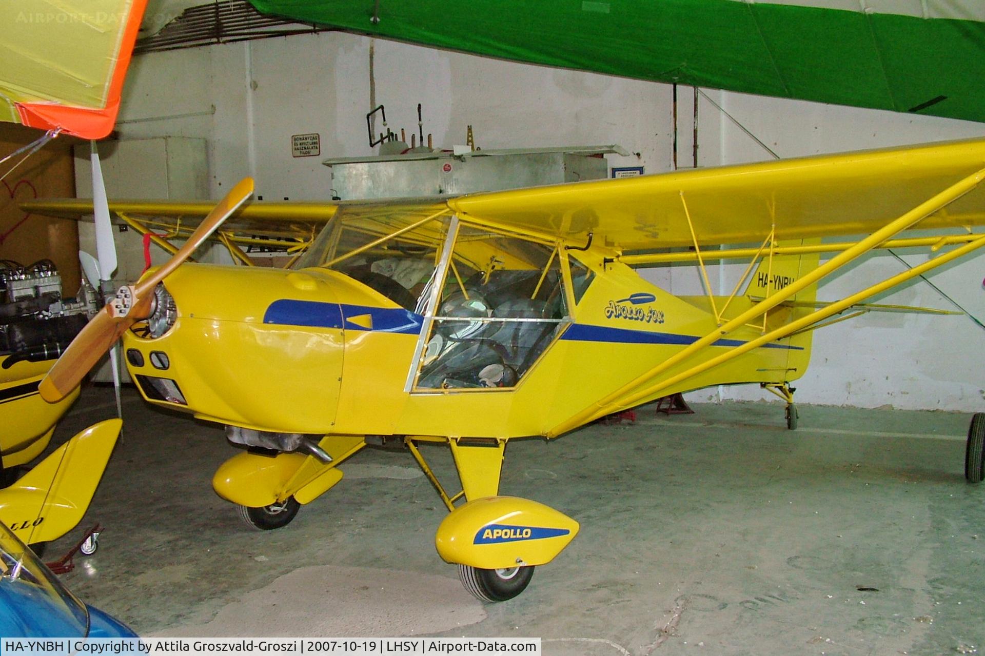 HA-YNBH, 2002 Apollo Fox C/N 040302, LHSY - Szombathely Airport, Hungary