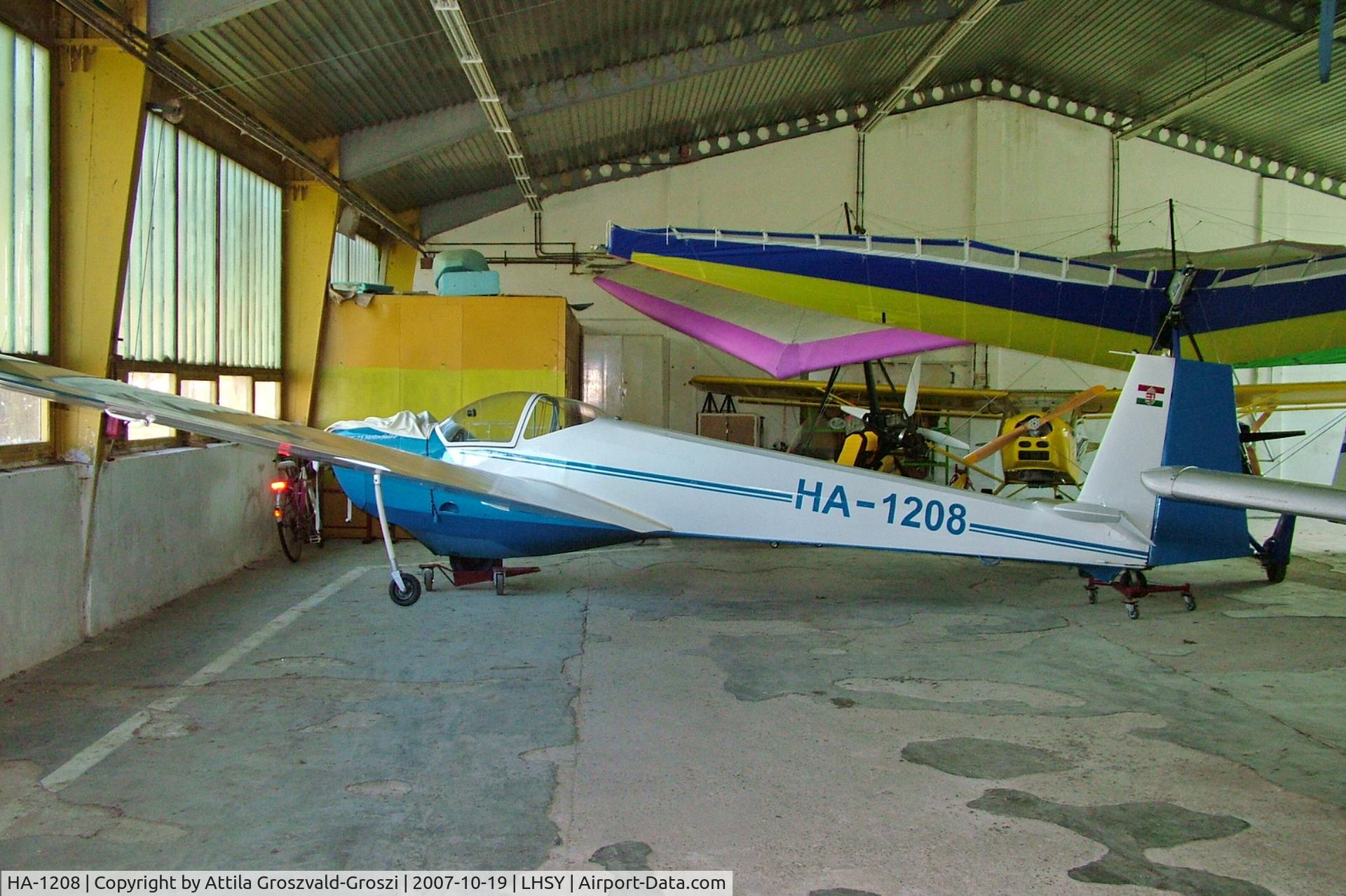 HA-1208, 1976 Scheibe SF-25C Falke C/N 44156, LHSY - Szombathely Airport, Hungary