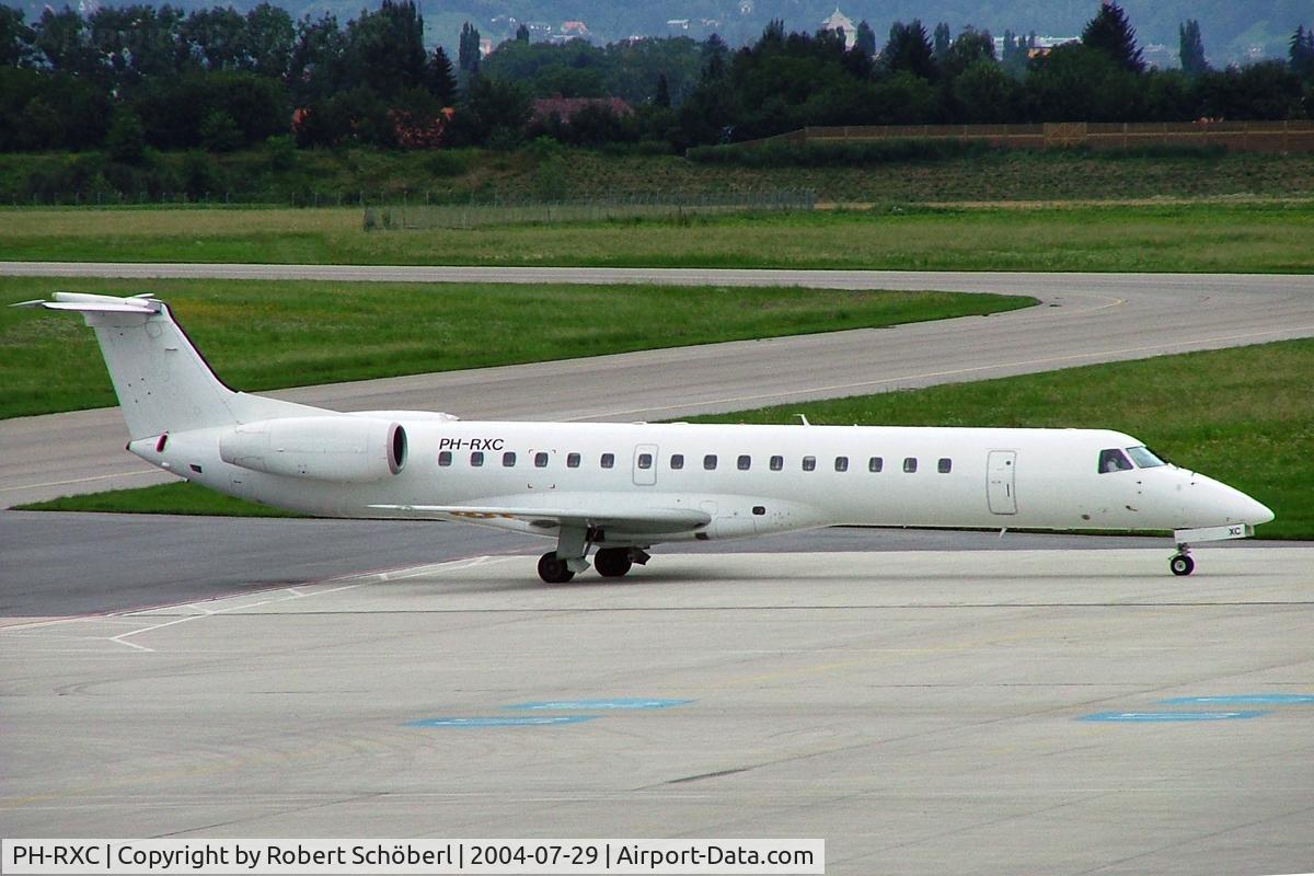 PH-RXC, 1998 Embraer ERJ-145LR (EMB-145LR) C/N 145106, PH-RXC @ LOWG 2004
