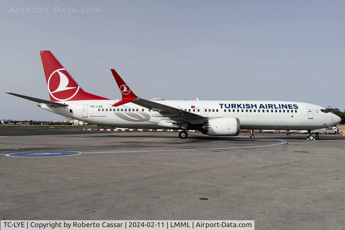 TC-LYE, 2019 Boeing 737-9 MAX C/N 60066, Park 9