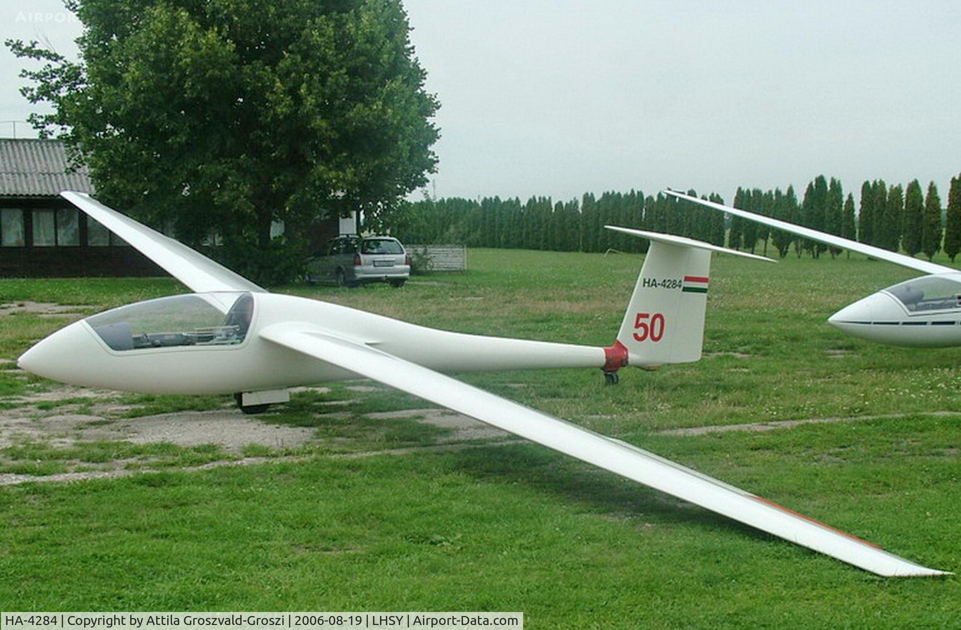 HA-4284, 1983 Schempp-Hirth Standard Cirrus 75 C/N 295, LHSY - Szombathely Airport, Hungary