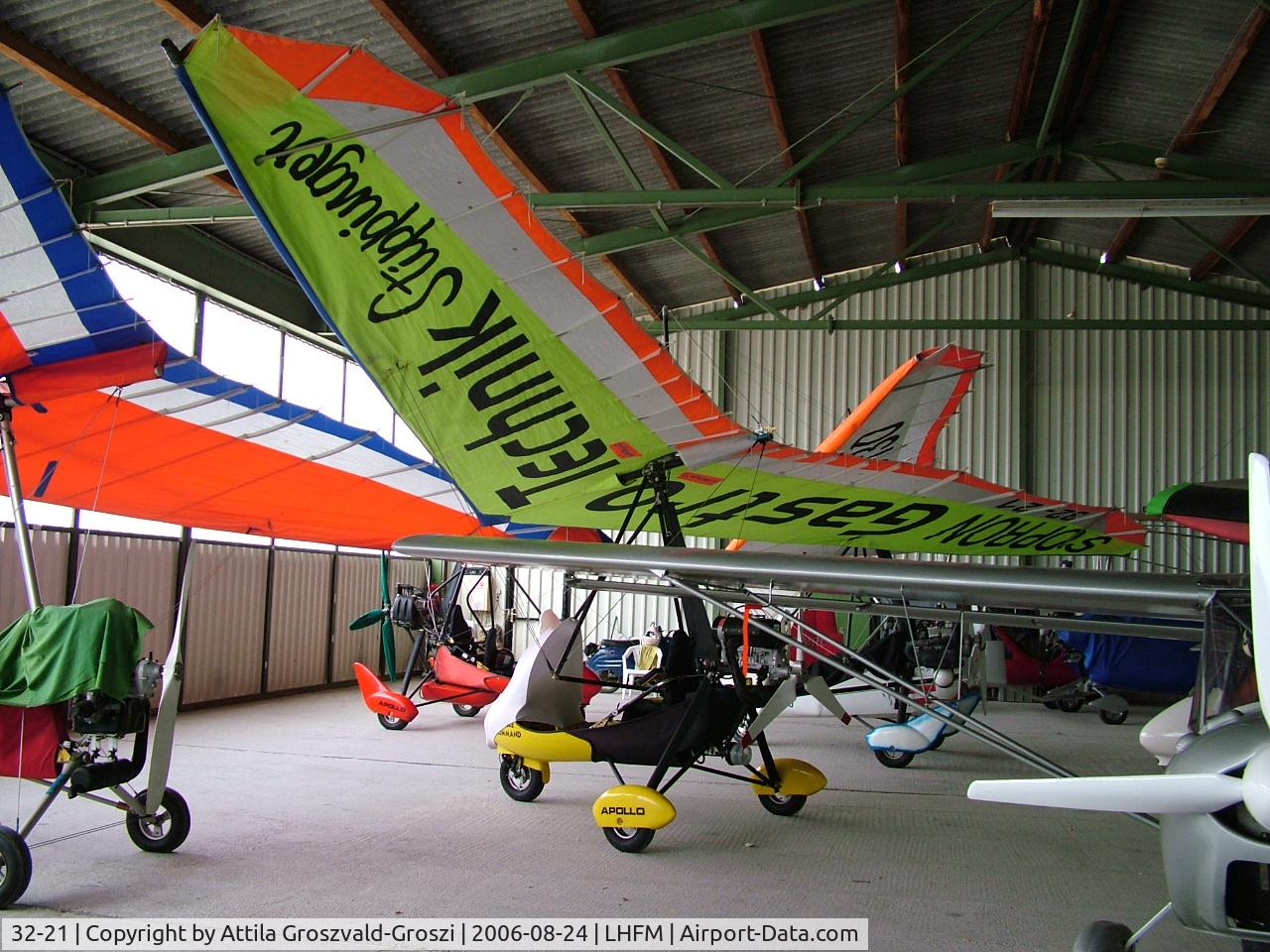 32-21, Halley Apollo C-15/Racer GT, LHFM - Meidl Airport-Fertöszentmiklós, Hungary