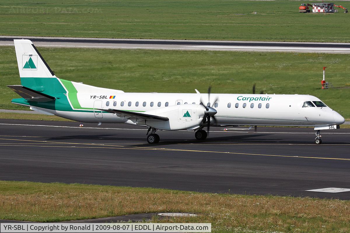 YR-SBL, 1995 Saab 2000 C/N 2000-013, at dus