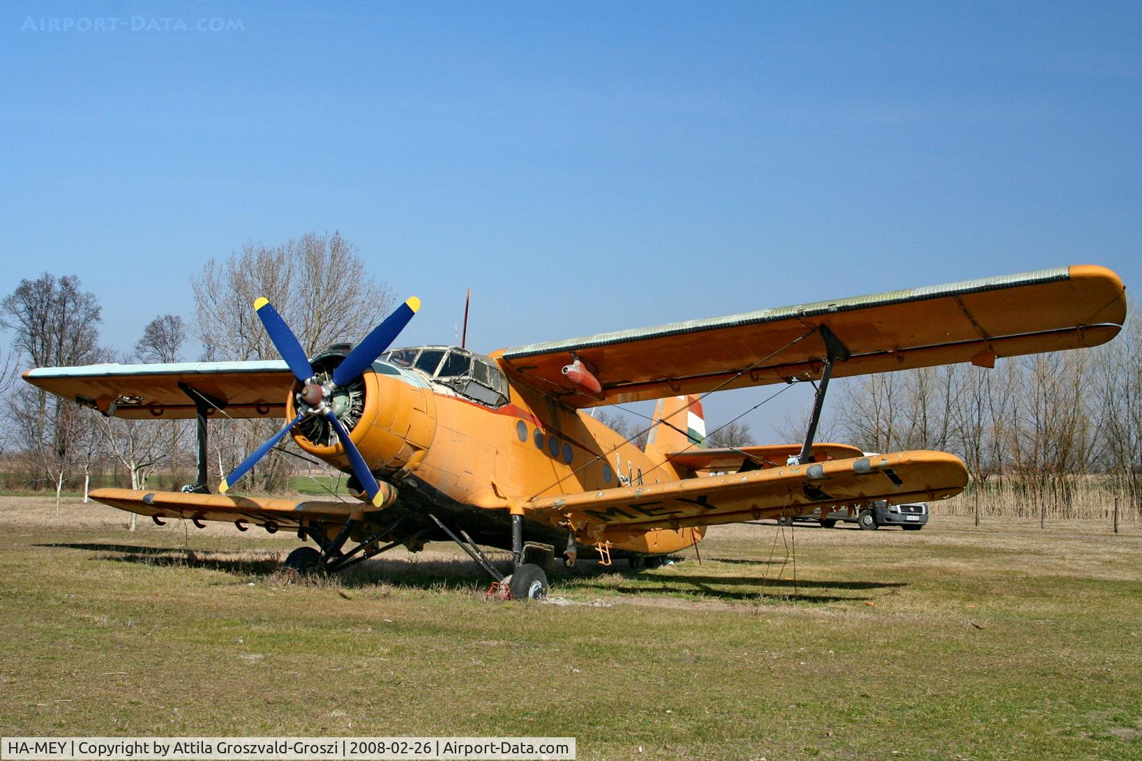 HA-MEY, 1985 PZL-Mielec Antonov An-2R Colt C/N 1G217-54, Domaszék, agricultural site, Hungary