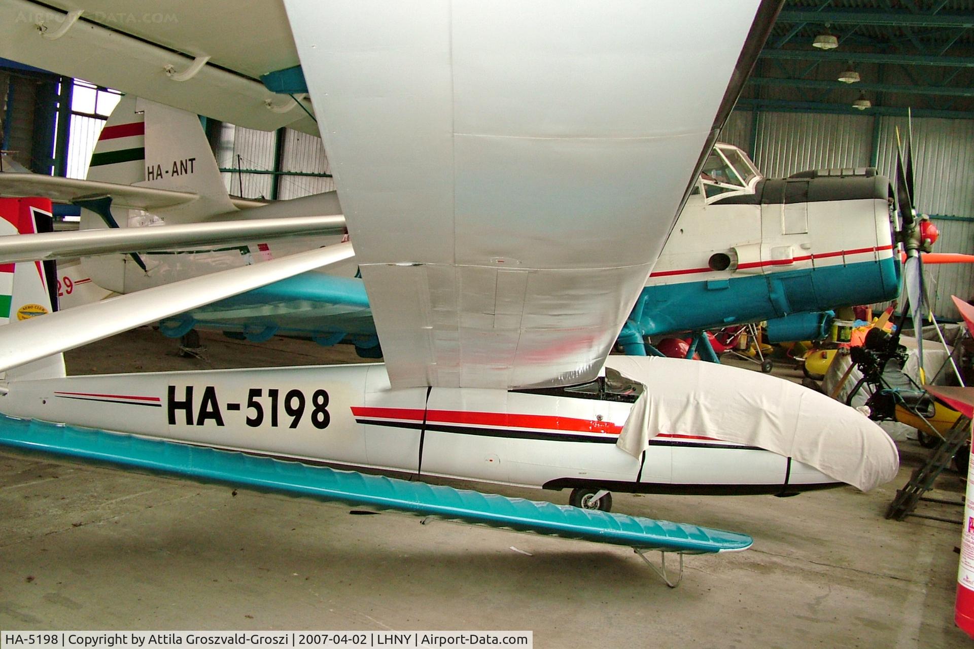 HA-5198, 1967 Let L-13 Blanik C/N 173405, LHNY - Nyíregyháza Airport, Hungary