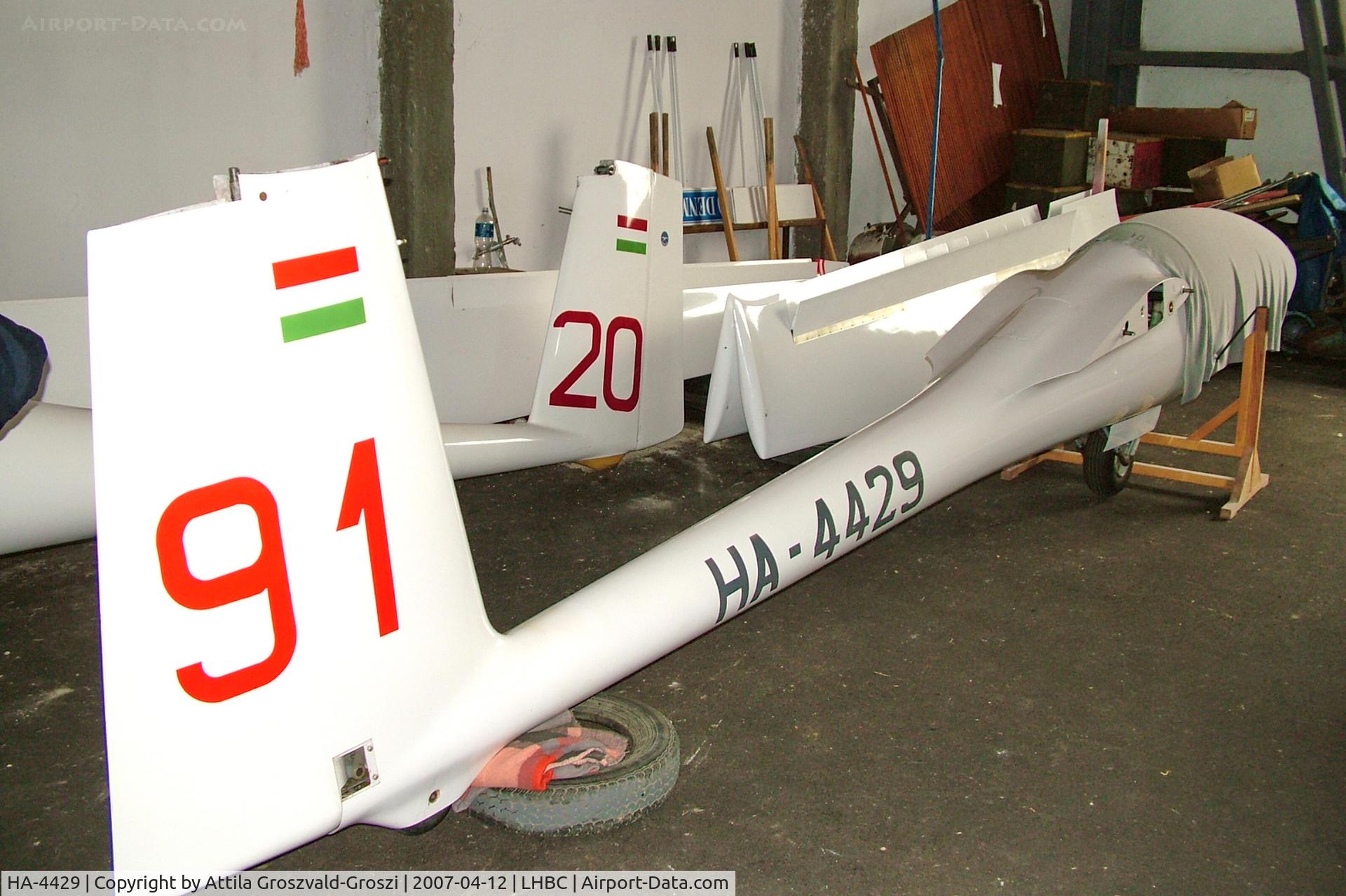 HA-4429, 1981 PZL-Bielsko SZD-48-1 Jantar Standard 2 C/N B-1189, LHBC - Békéscsaba Airport, Hungary