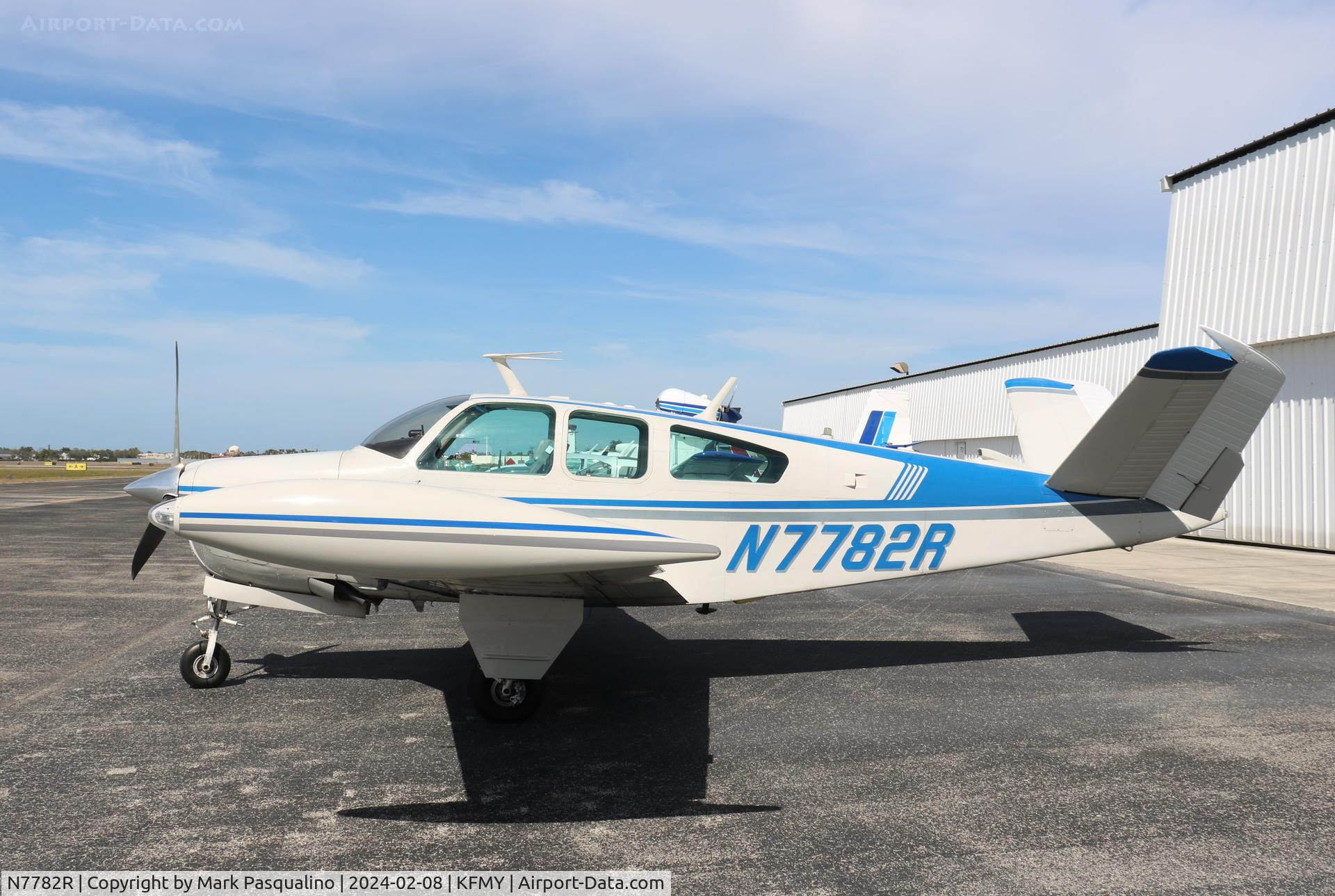 N7782R, 1968 Beech V35A Bonanza C/N D-8885, Beech V35A