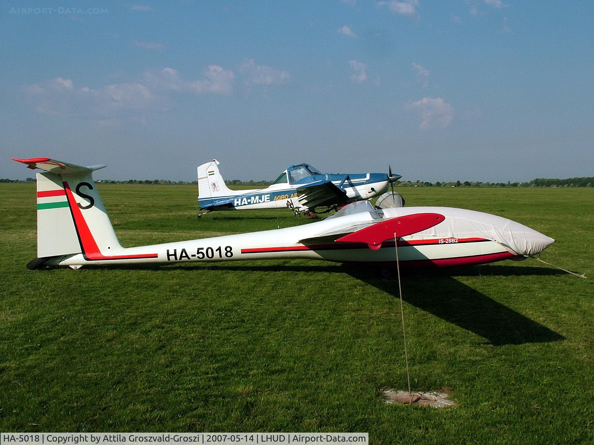 HA-5018, 1981 ICA-Brasov IS-28B2 C/N 331, LHUD - Szeged Airport, Hungary