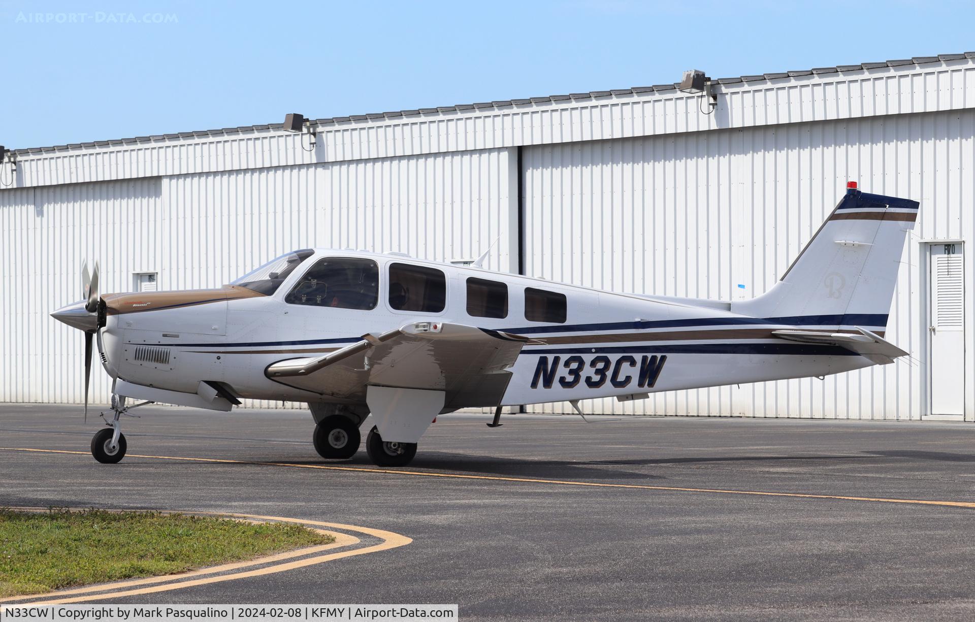 N33CW, 2006 Beech G36 C/N E-3698, Beech G36