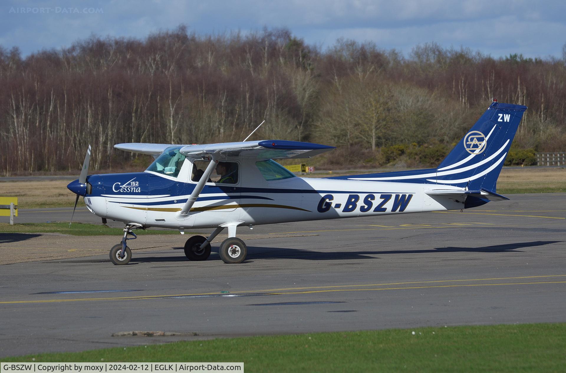 G-BSZW, 1977 Cessna 152 C/N 152-81072, Cessna 152 at Blackbushe.