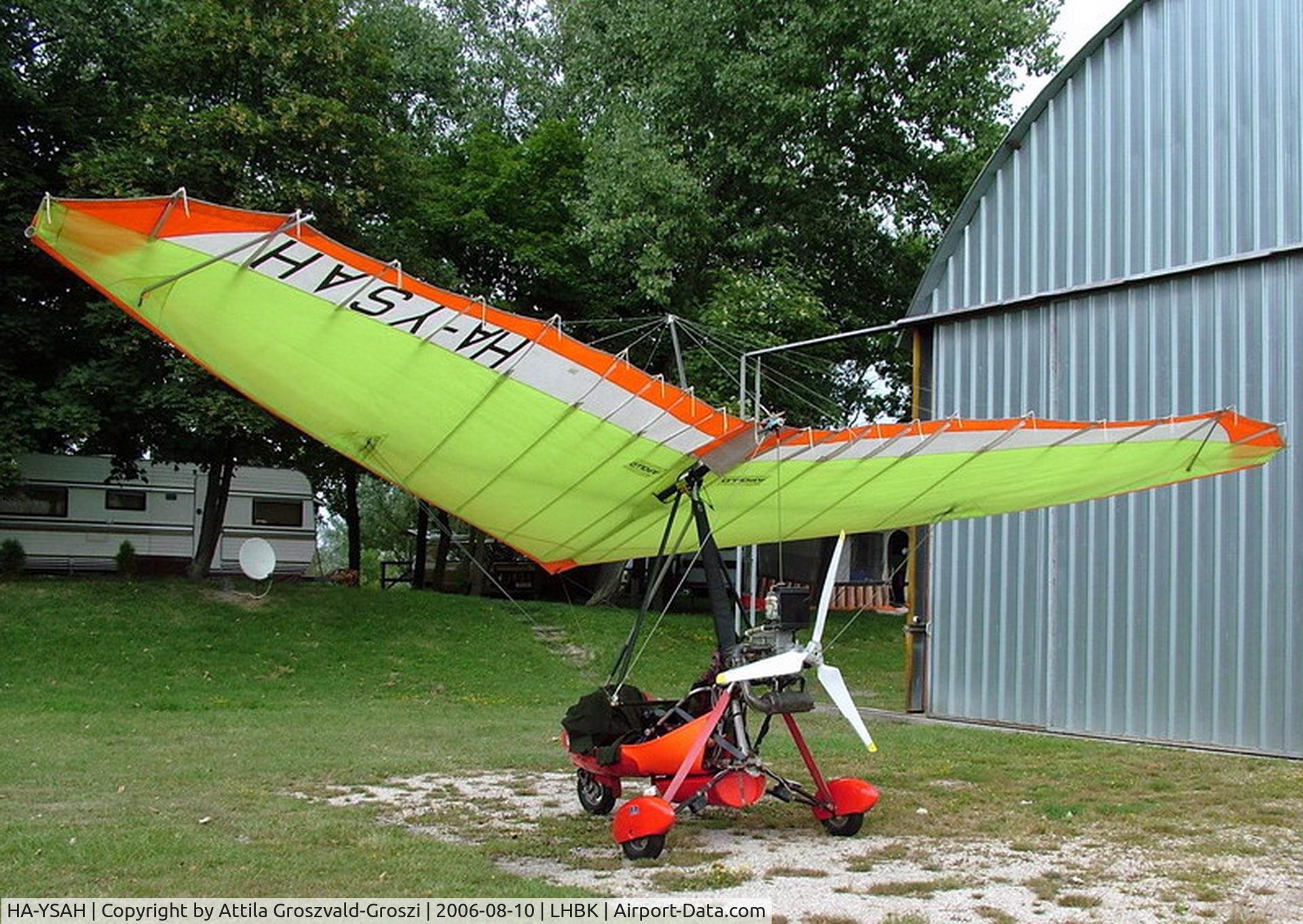 HA-YSAH, Halley Apollo C17/Jet Star-R C/N 150501/------, LHBK - Balatonkeresztúr Airport, Hungary