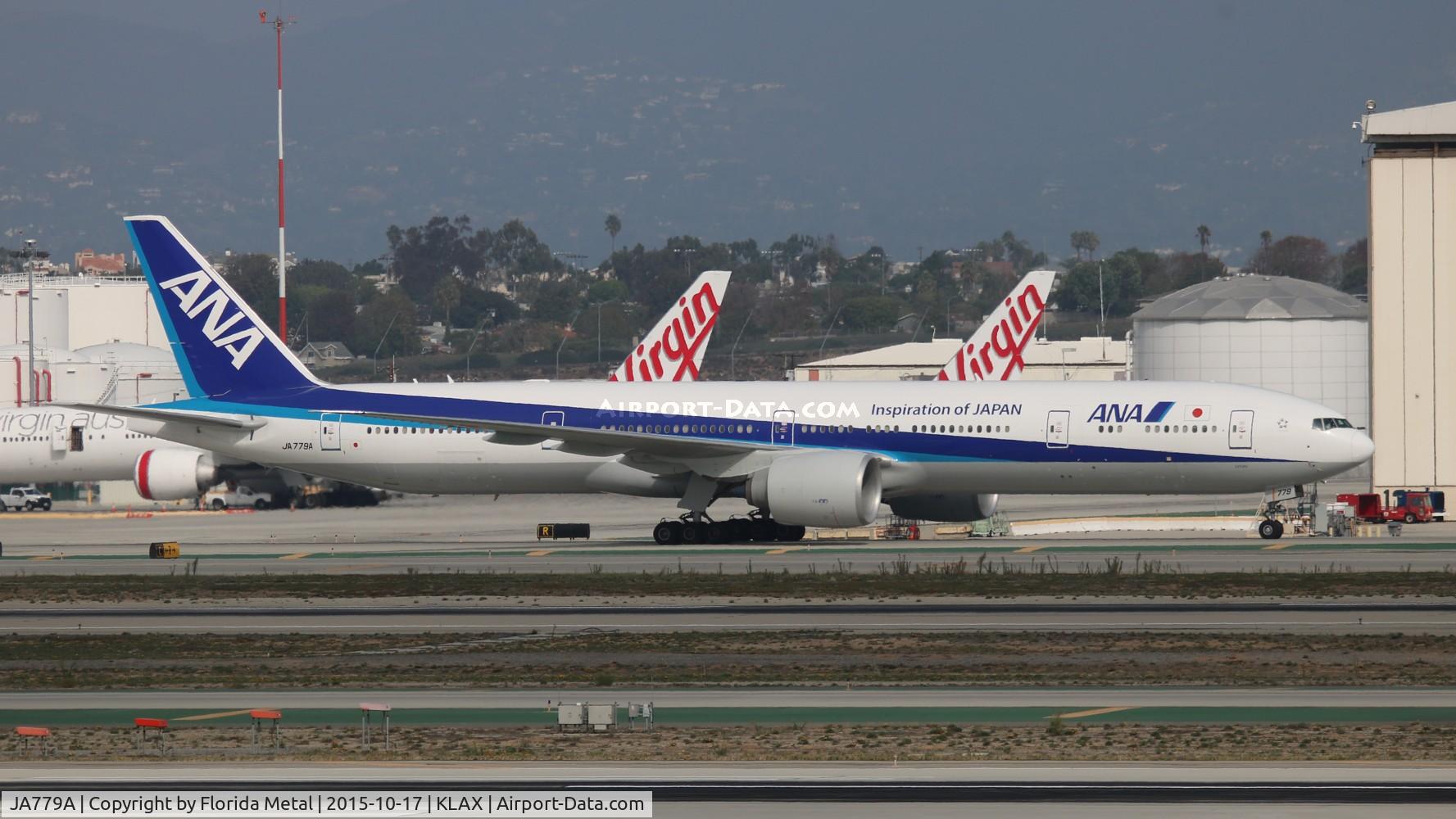 JA779A, 2007 Boeing 777-381/ER C/N 34894, LAX zx