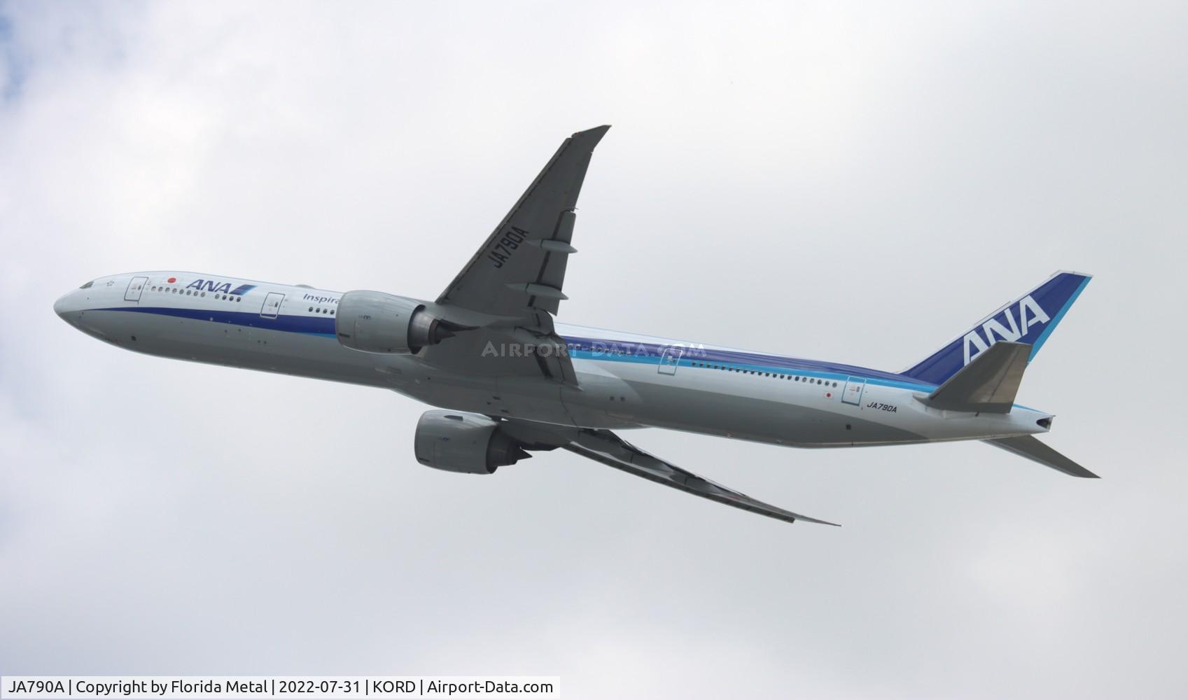 JA790A, 2015 Boeing 777-381/ER C/N 60136, ORD zx