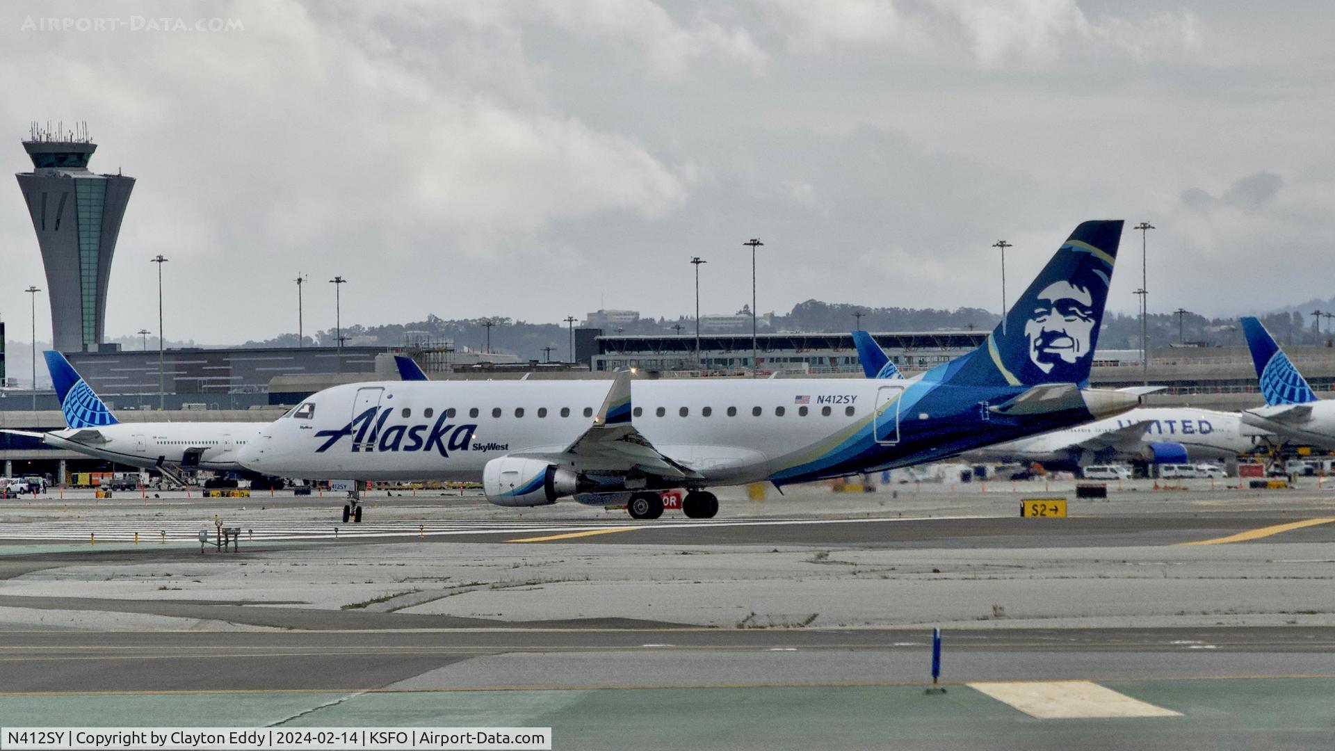 N412SY, 2022 Embraer ERJ-170-200 LR C/N 17000908, SFO 2024.