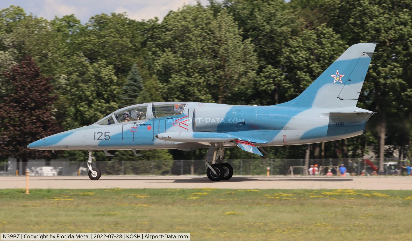 N39BZ, 1984 Aero L-39 Albatros C/N 432925, OSH 22 zx