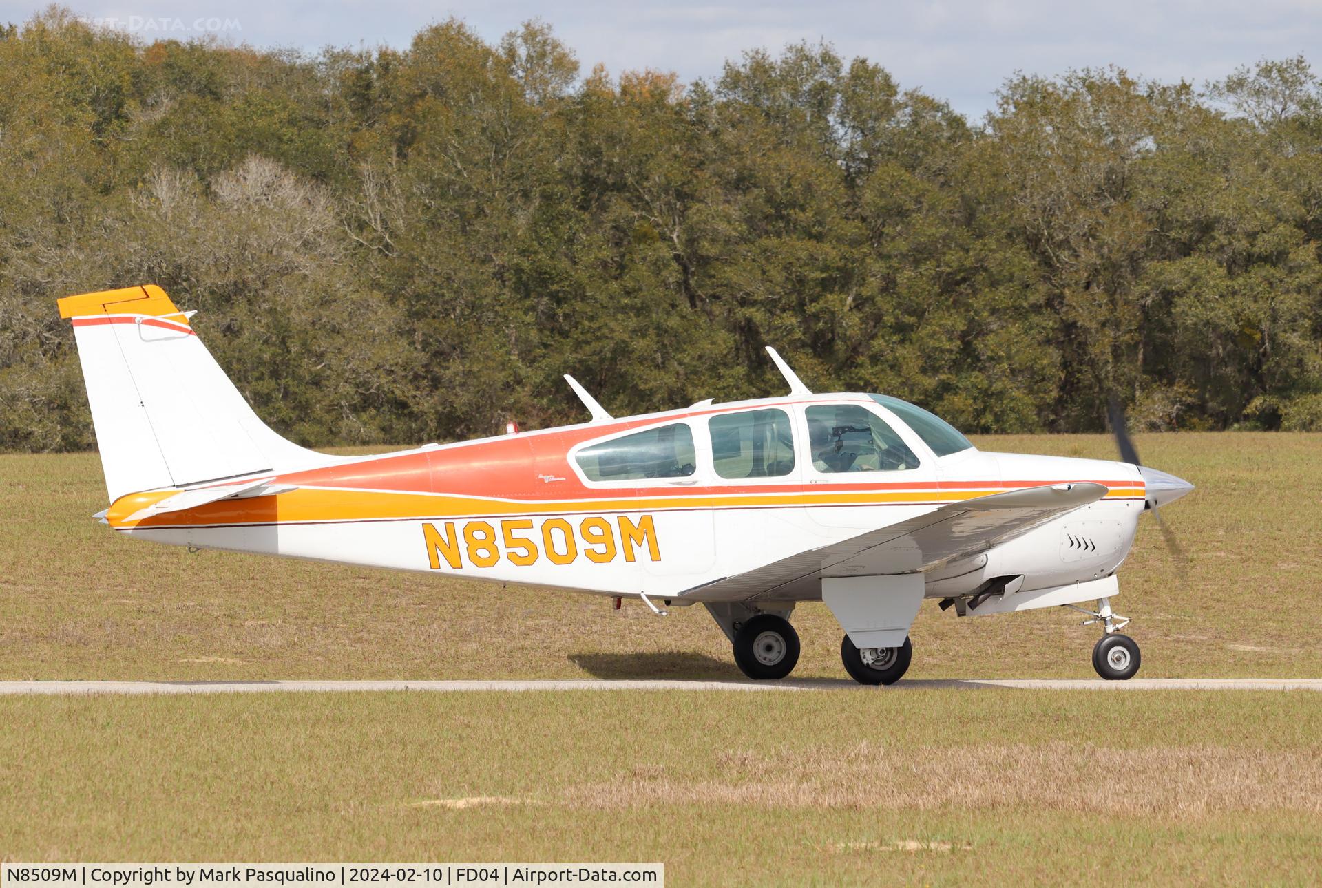 N8509M, 1963 Beech 35-B33 Debonair C/N CD-626, Beech B33