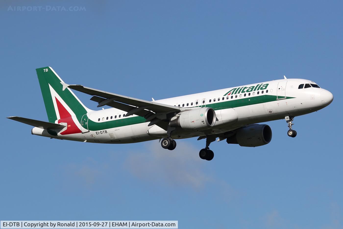EI-DTB, 2009 Airbus A320-216 C/N 3815, at spl
