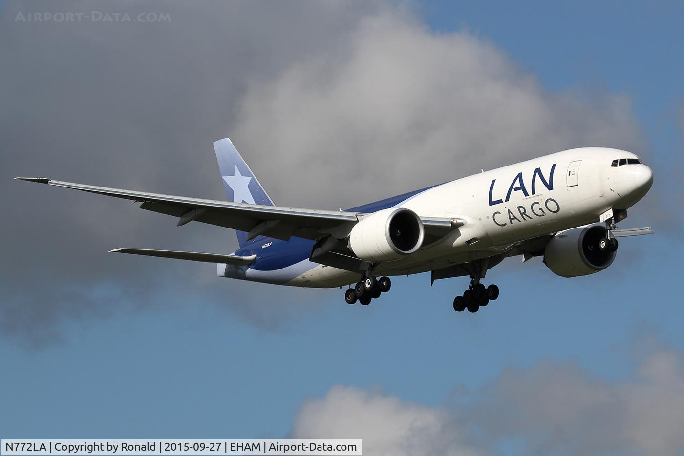 N772LA, 2009 Boeing 777-F6N C/N 37708, at spl