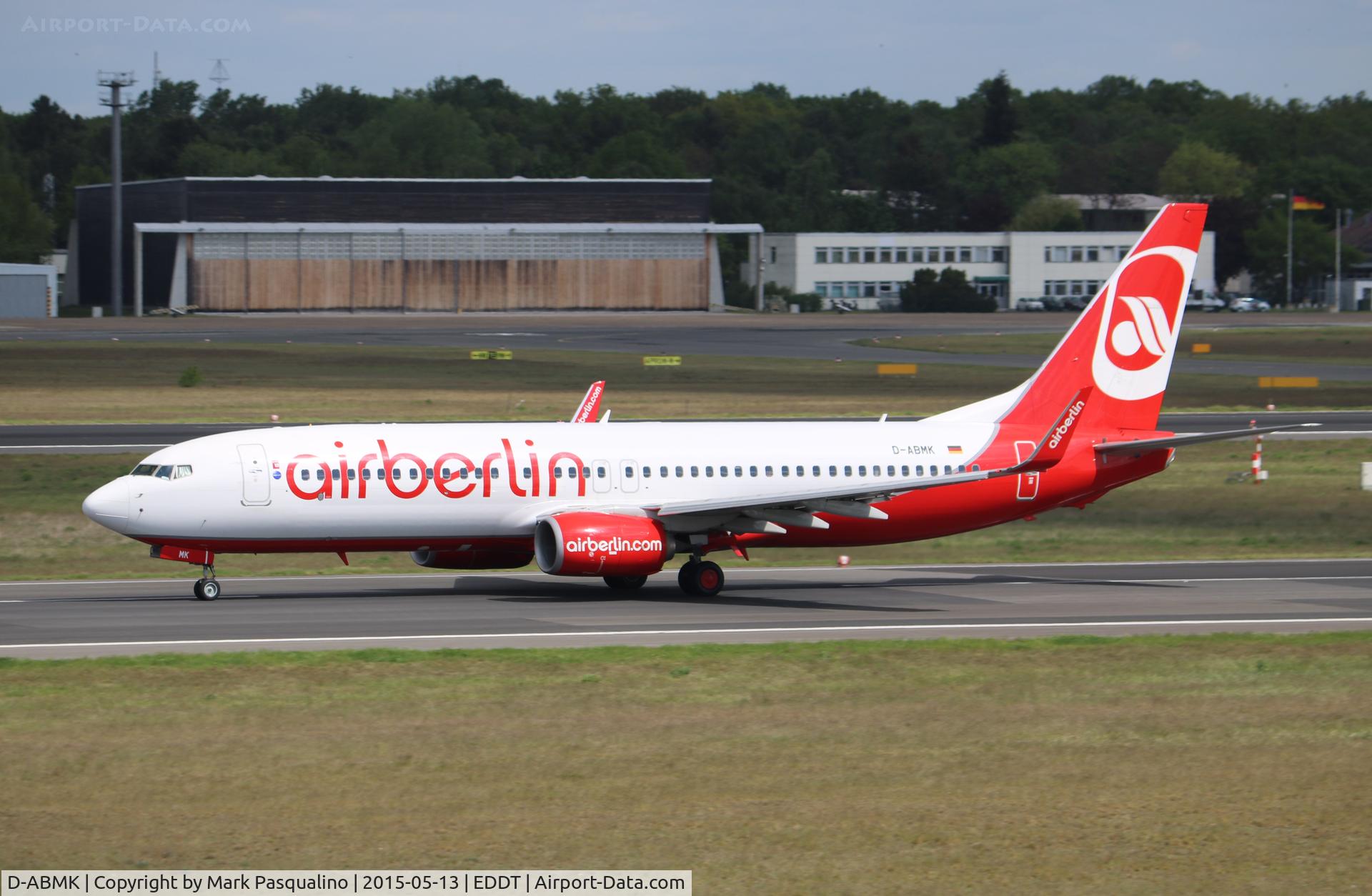 D-ABMK, 2012 Boeing 737-86J C/N 37772, Boeing 737-86J