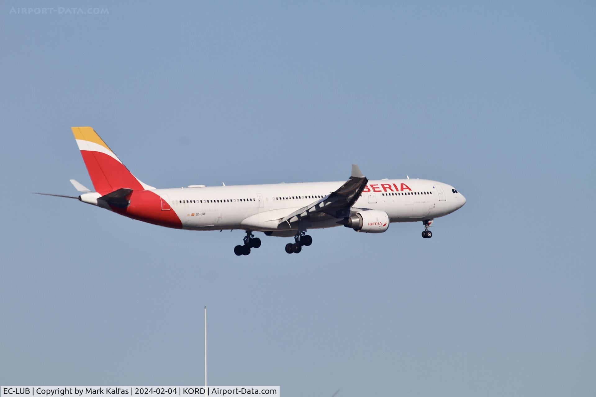 EC-LUB, 2012 Airbus A330-302 C/N 1377, A332 Iberia Airbus A330-302 EC-LUB IBE6275  LEMD-KORD