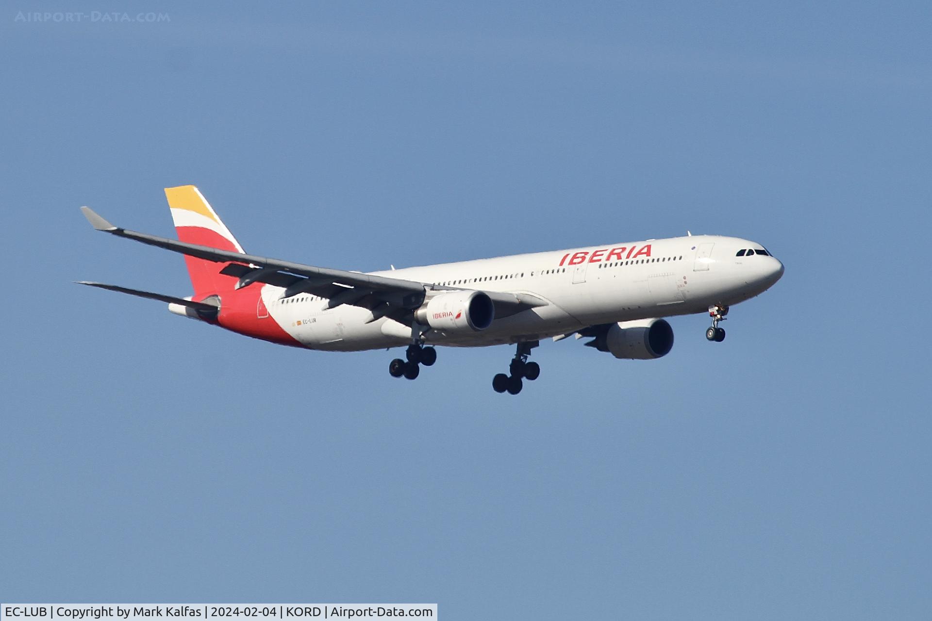 EC-LUB, 2012 Airbus A330-302 C/N 1377, A332 Iberia Airbus A330-302 EC-LUB IBE6275  LEMD-KORD