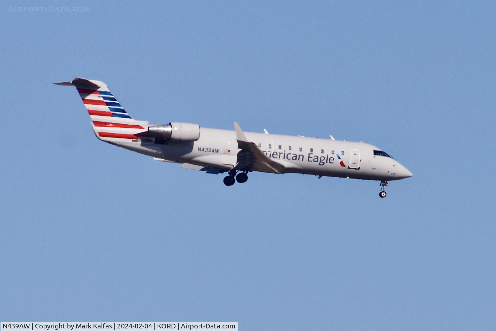 N439AW, 2003 Bombardier CRJ-200LR (CL-600-2B19) C/N 7753, CRJ2 Air Wisconsin/ American Eagle BOMBARDIER INC CL-600-2B19 N439AW AWI6168 CLE-ORD