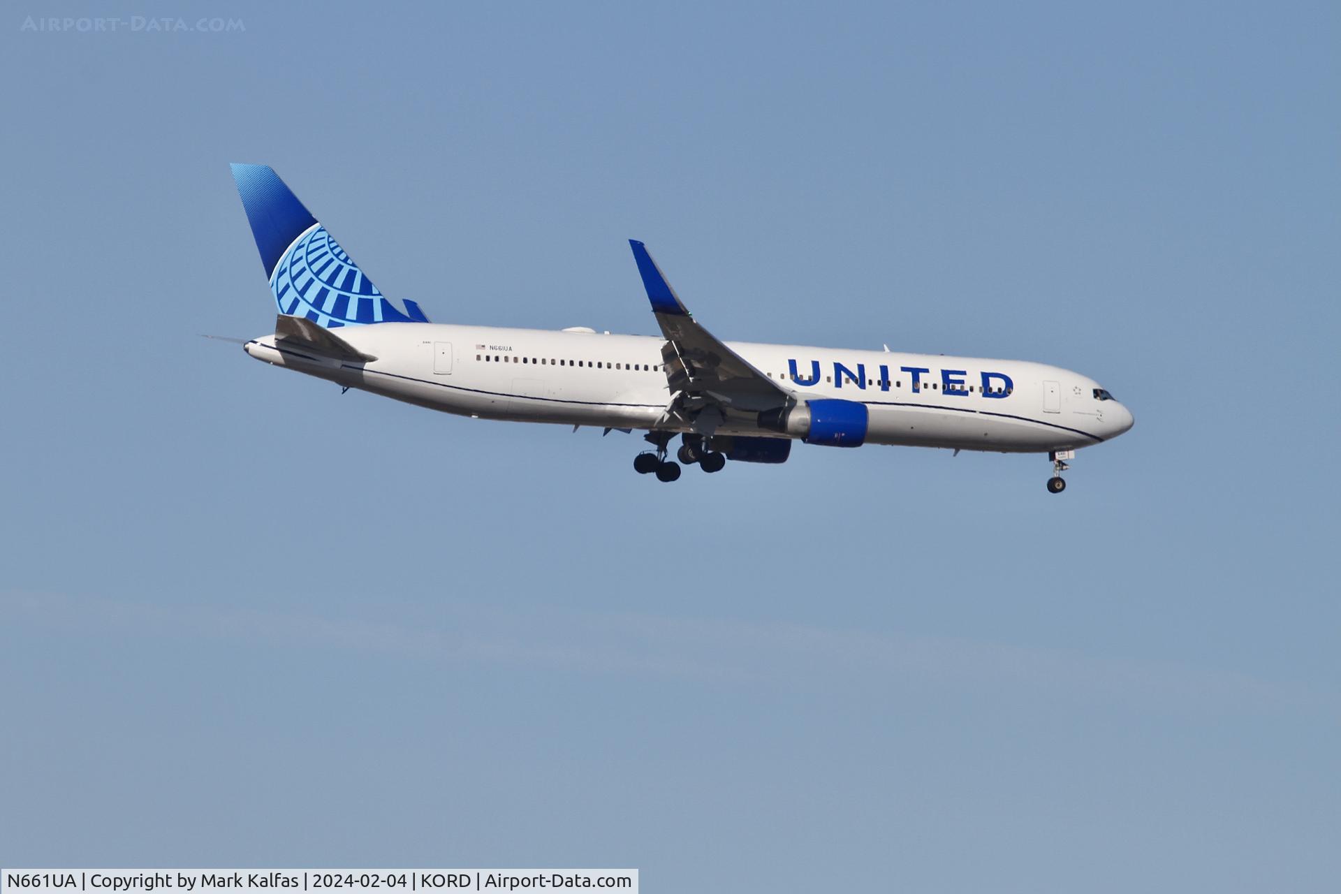N661UA, 1993 Boeing 767-322 C/N 27158, B763 United Airlines Boeing 767-322 N661UA UAL986 LFPG-KORD