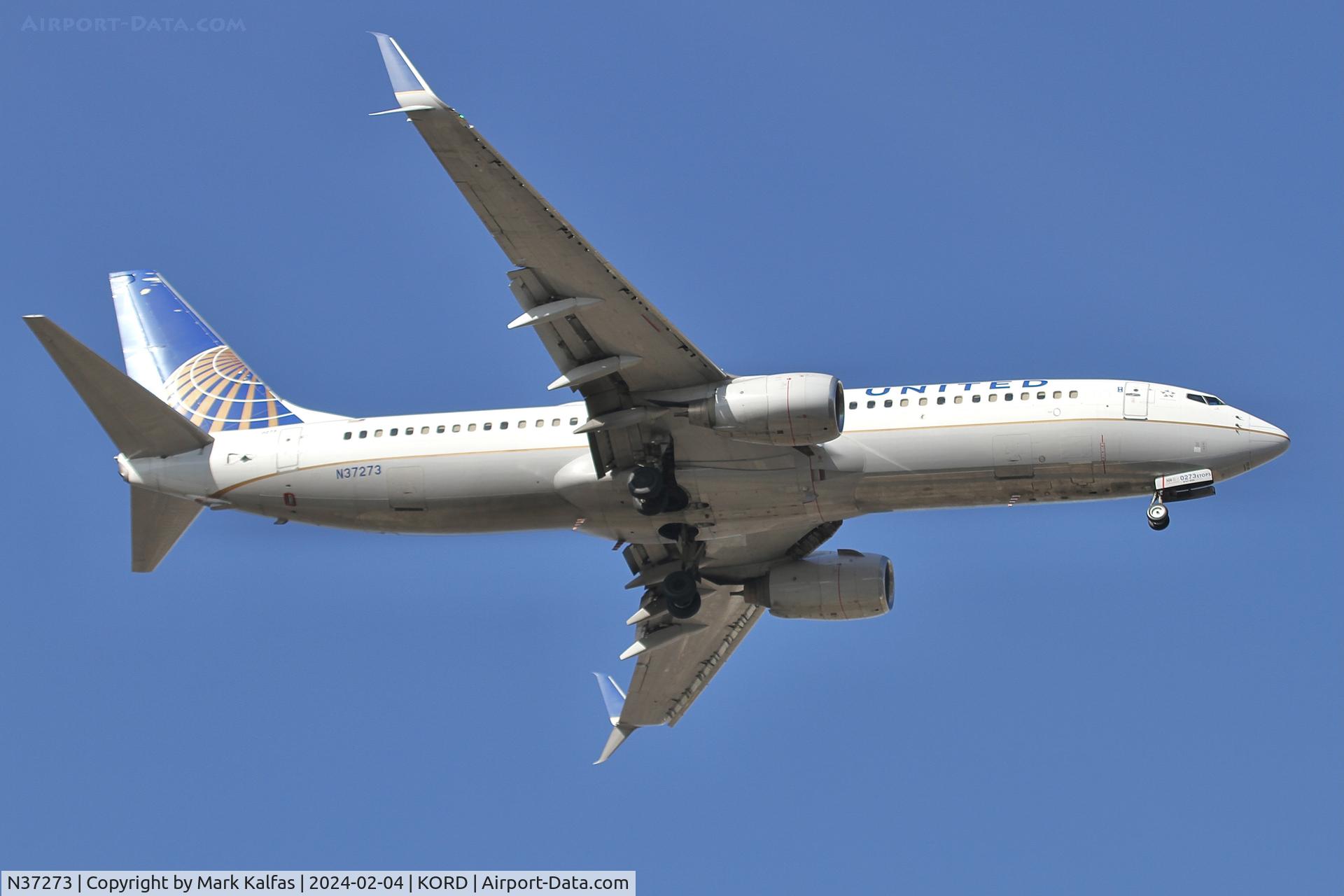 N37273, 2001 Boeing 737-824 C/N 31591, B738 United Airlines BOEING 737-824 N37273 UAL793 PHL-ORD