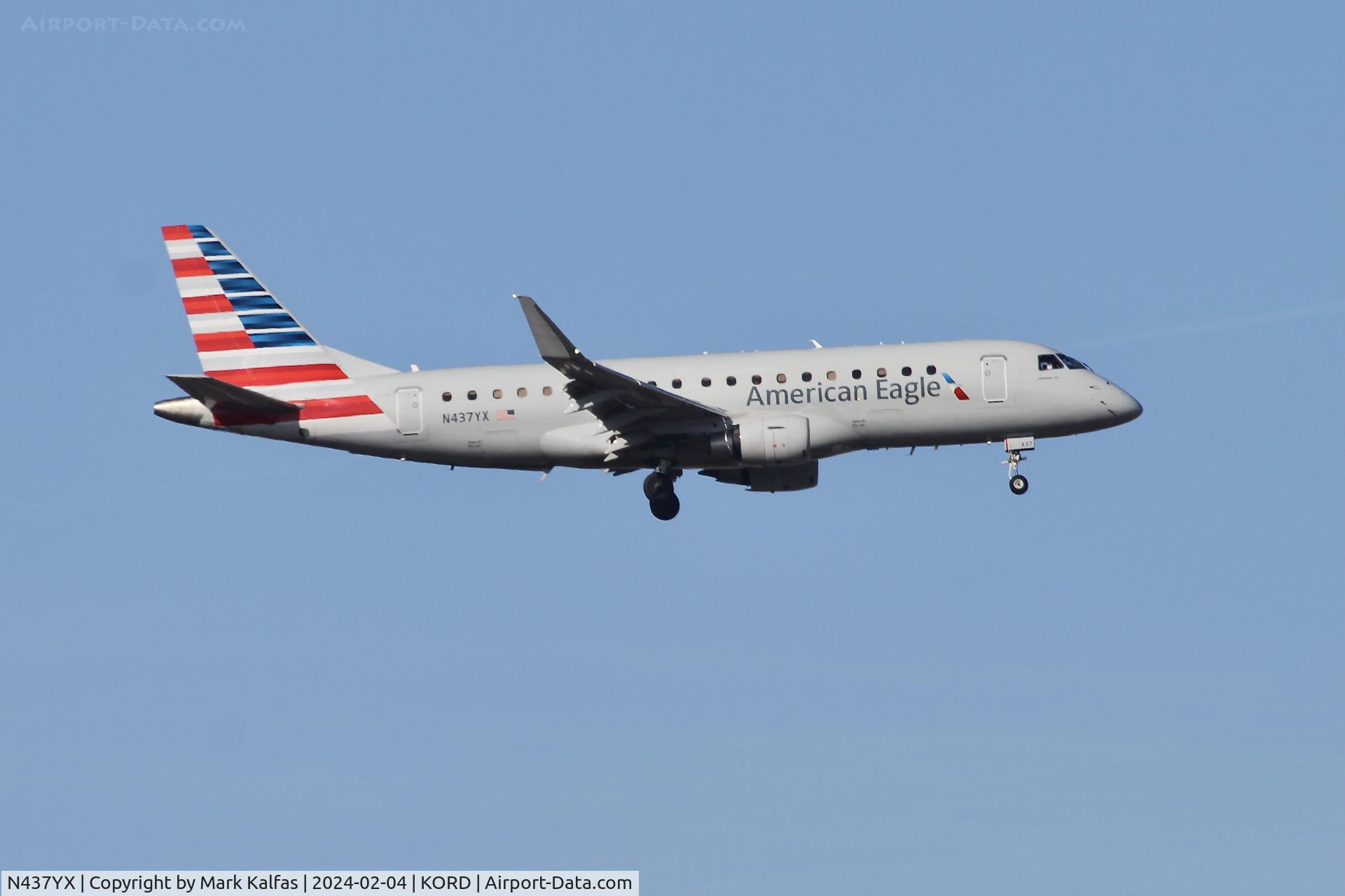 N437YX, 2014 Embraer 175LR (ERJ-170-200LR) C/N 17000366, E75L Republic Airways/ American Eagle EMBRAER 175  N437YX RPA4355 BOS-ORD