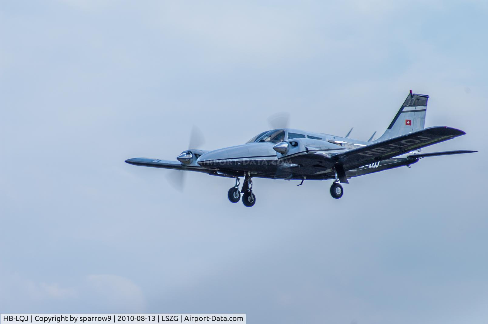 HB-LQJ, 1973 Piper PA-34-200 C/N 34-7350164, On short final runway 05 Grenchen. HB-registered from 1988-03-11.