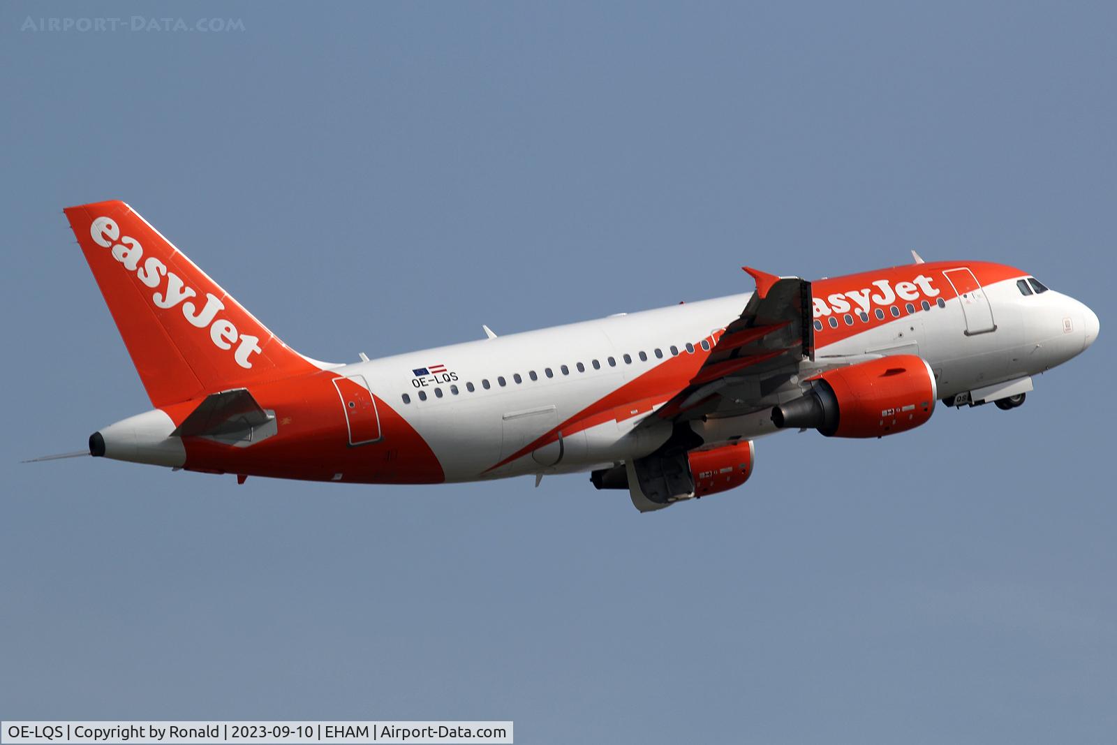 OE-LQS, 2009 Airbus A319-111 C/N 4040, at spl