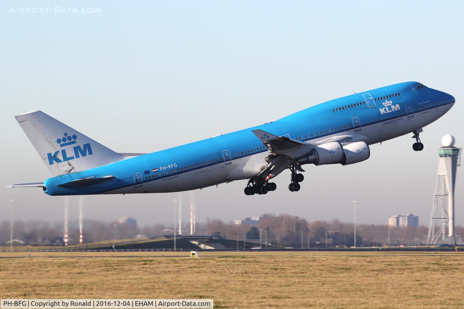 PH-BFG, 1990 Boeing 747-406 C/N 24517, at spl