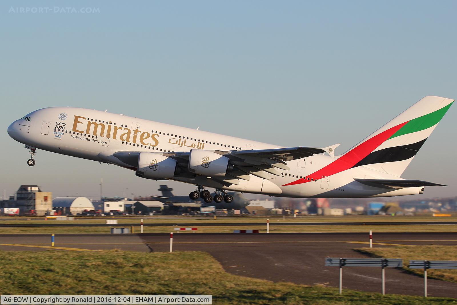 A6-EOW, 2015 Airbus A380-861 C/N 207, at spl
