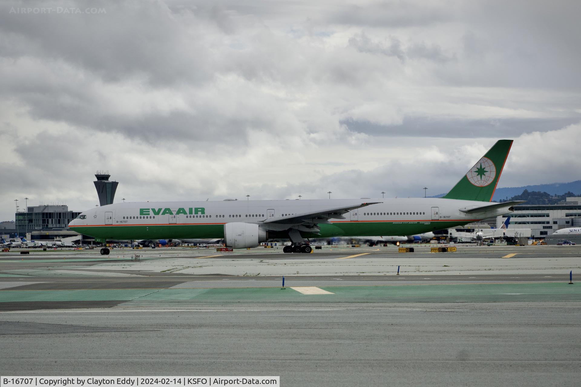 B-16707, 2007 Boeing 777-35E/ER C/N 33751, SFO 2024.