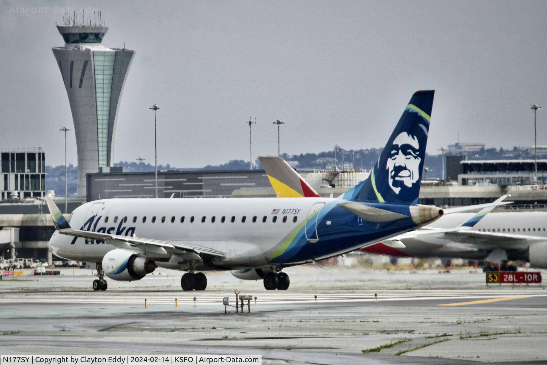 N177SY, 2016 Embraer 175LR (ERJ-170-200LR) C/N 17000535, SFO 2024.