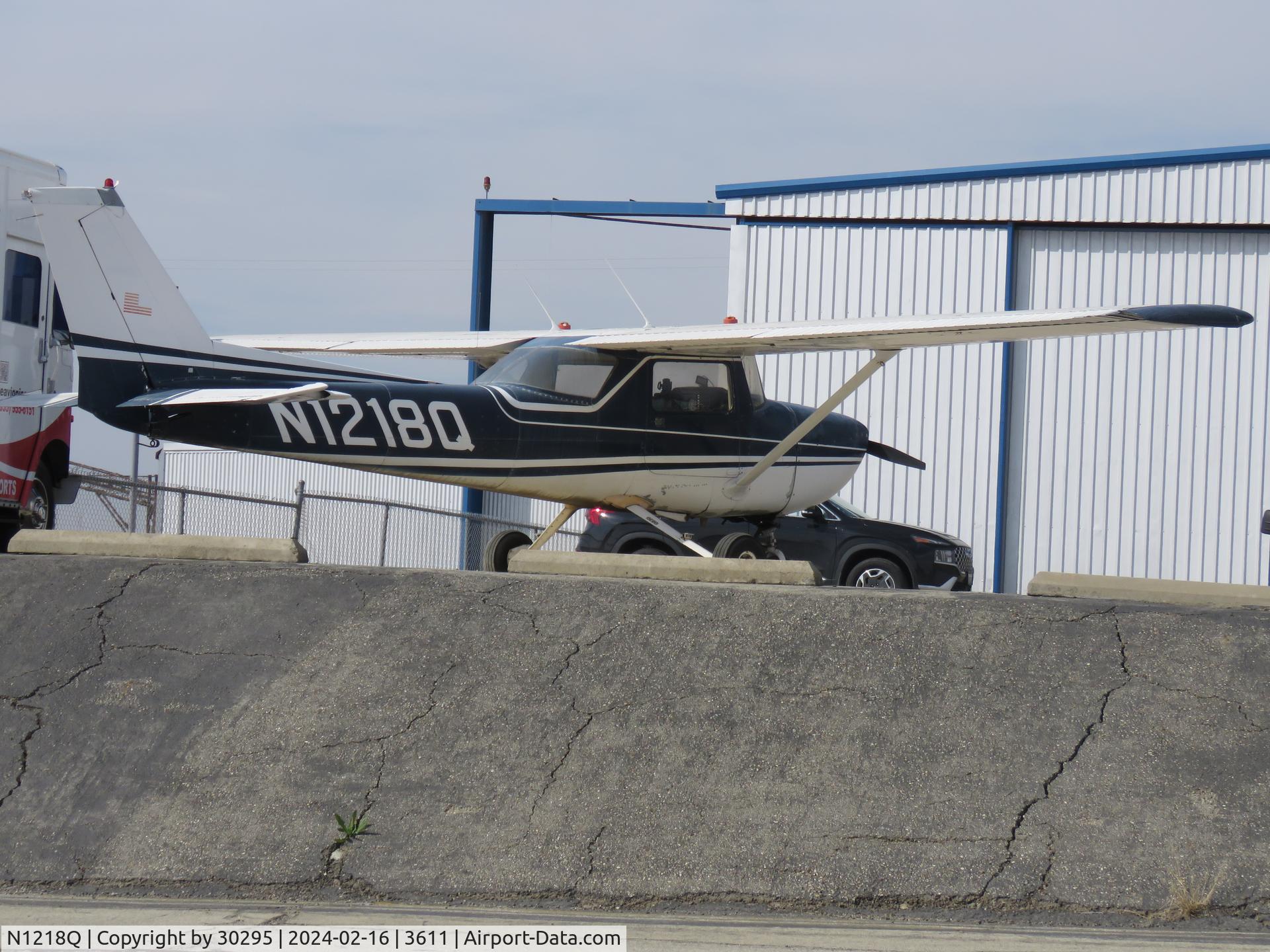 N1218Q, 1971 Cessna 150L C/N 15072518, Parked